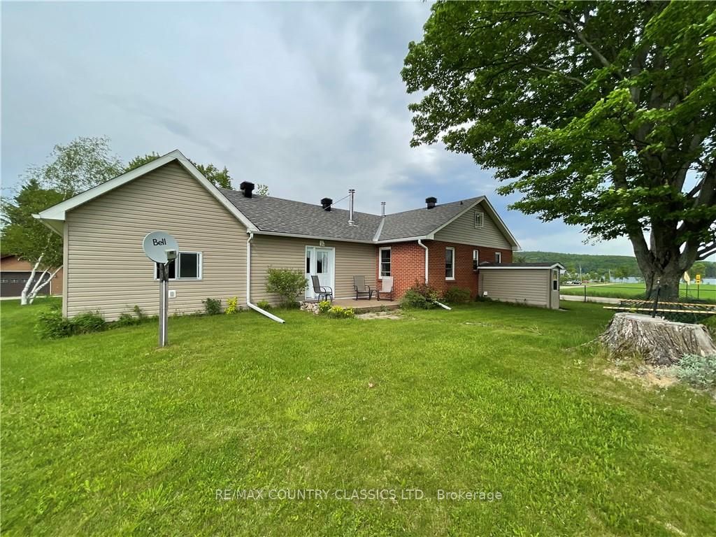 70 MASK ISLAND Drive, Madawaska Valley, ON K0J 1B0 photo 4