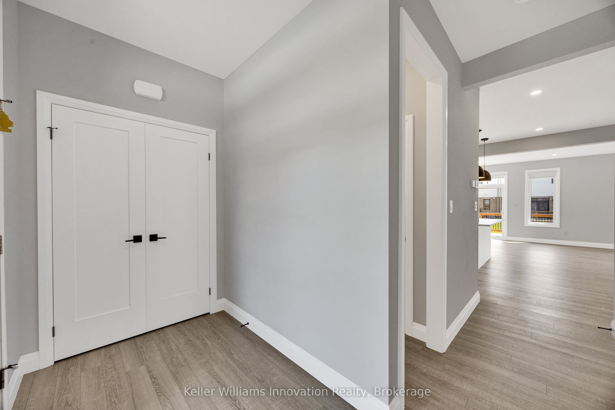 11 Martin Street, Tillsonburg, ON N4G 0K8 photo 5