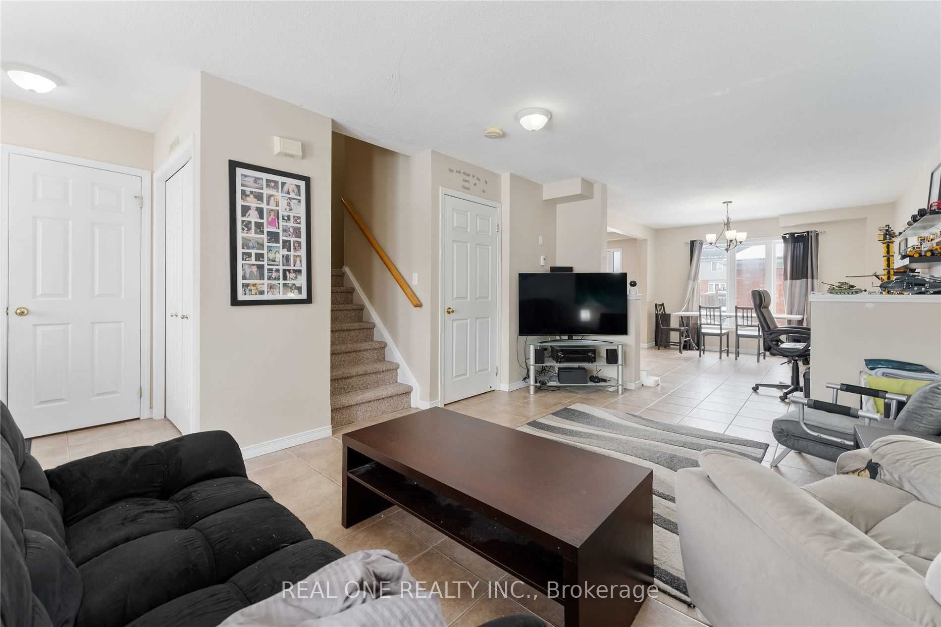 575 Victoria Road N, Guelph, ON N1E 7M1 photo 4
