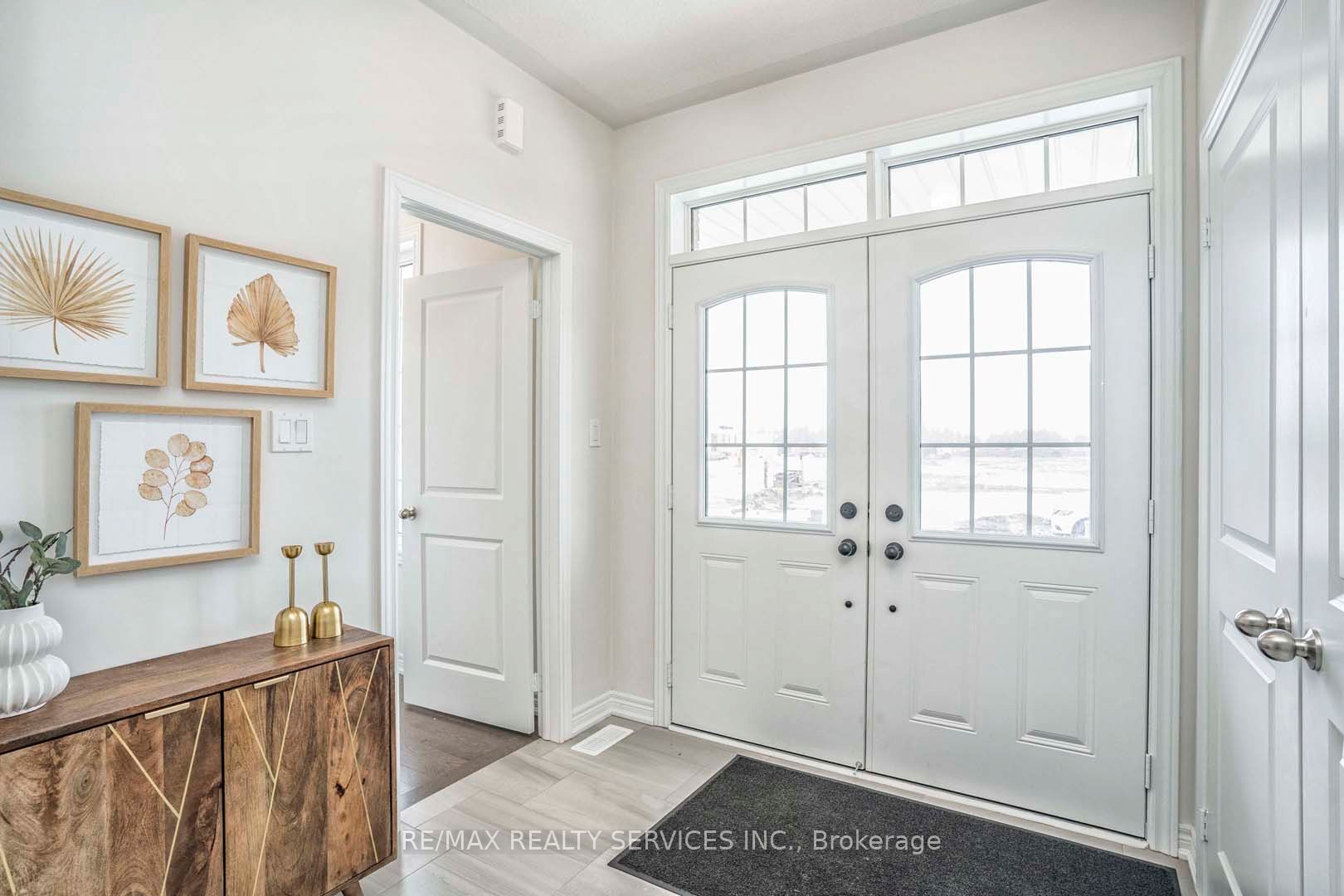 525 Red Elm Road, Shelburne, ON L6V 3Y5 photo 4