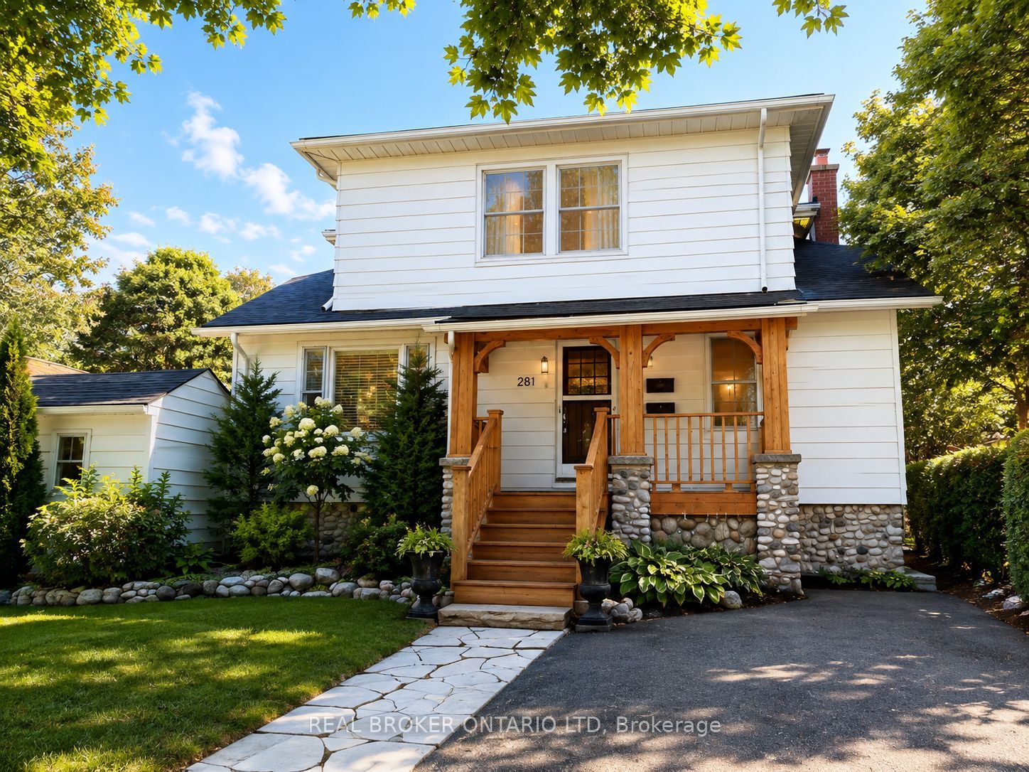 281 Grosvenor Street S, London East, ON N6A 1Y9 photo 3