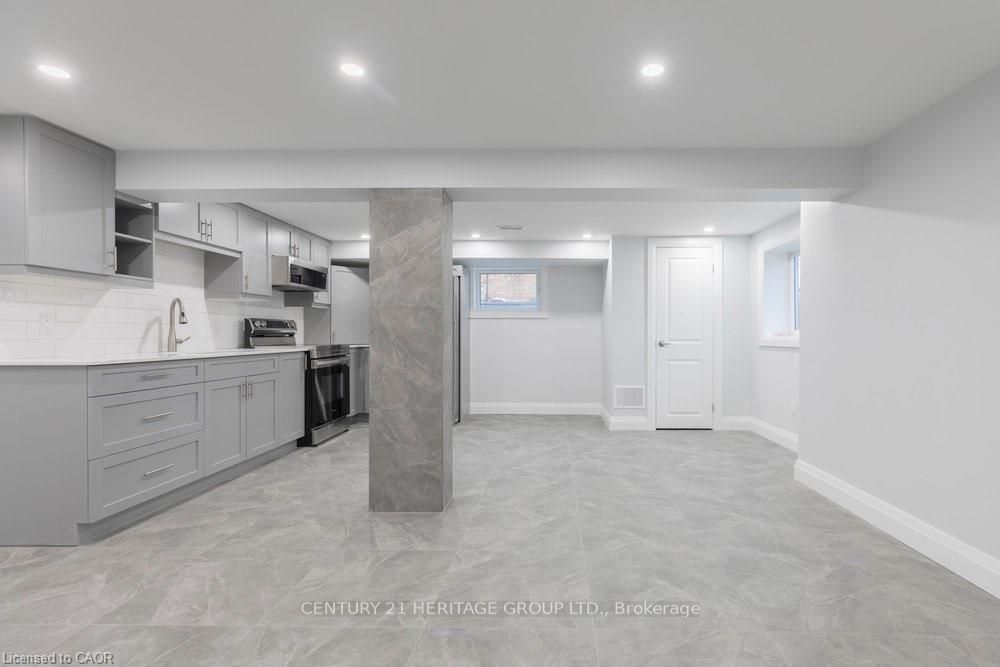 658 Upper Sherman Avenue, Hamilton, ON L8V 3M5 photo 4