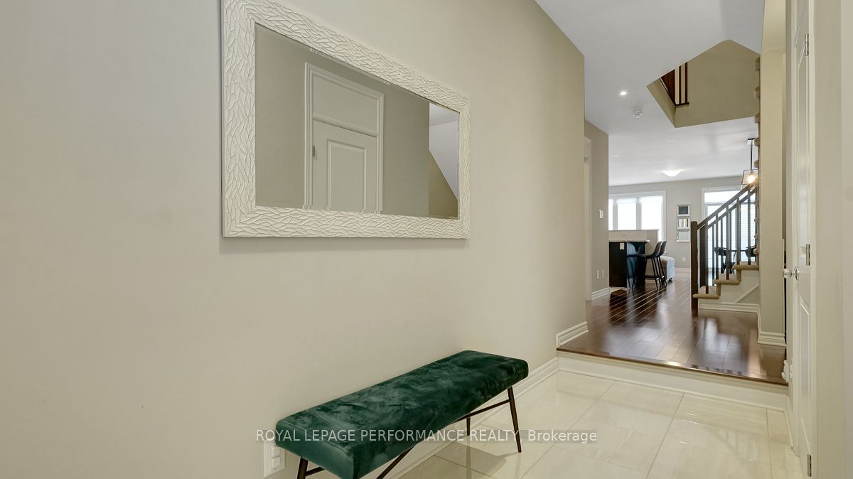 338 Alasken Drive, Blossom Park - Airport and Area, ON K1T 0M4 photo 4