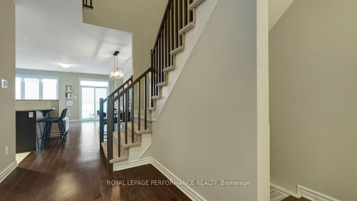 338 Alasken Drive, Blossom Park - Airport and Area, ON K1T 0M4 photo 5