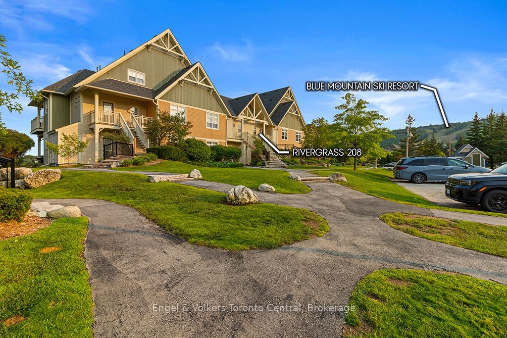115 Fairway Court 208, Blue Mountains, ON L9Y 0P8 photo 2