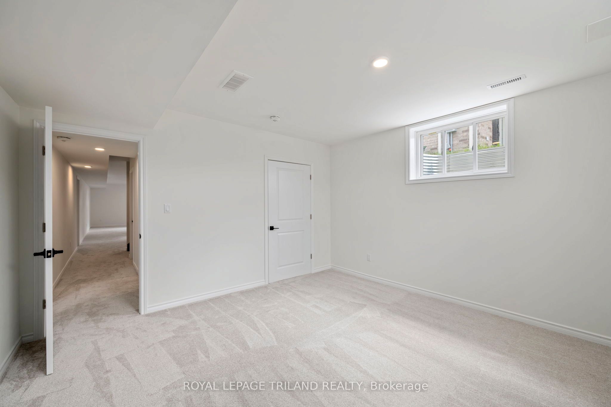 2 Evylean Court, St. Thomas, ON N5R 0P6 photo 3