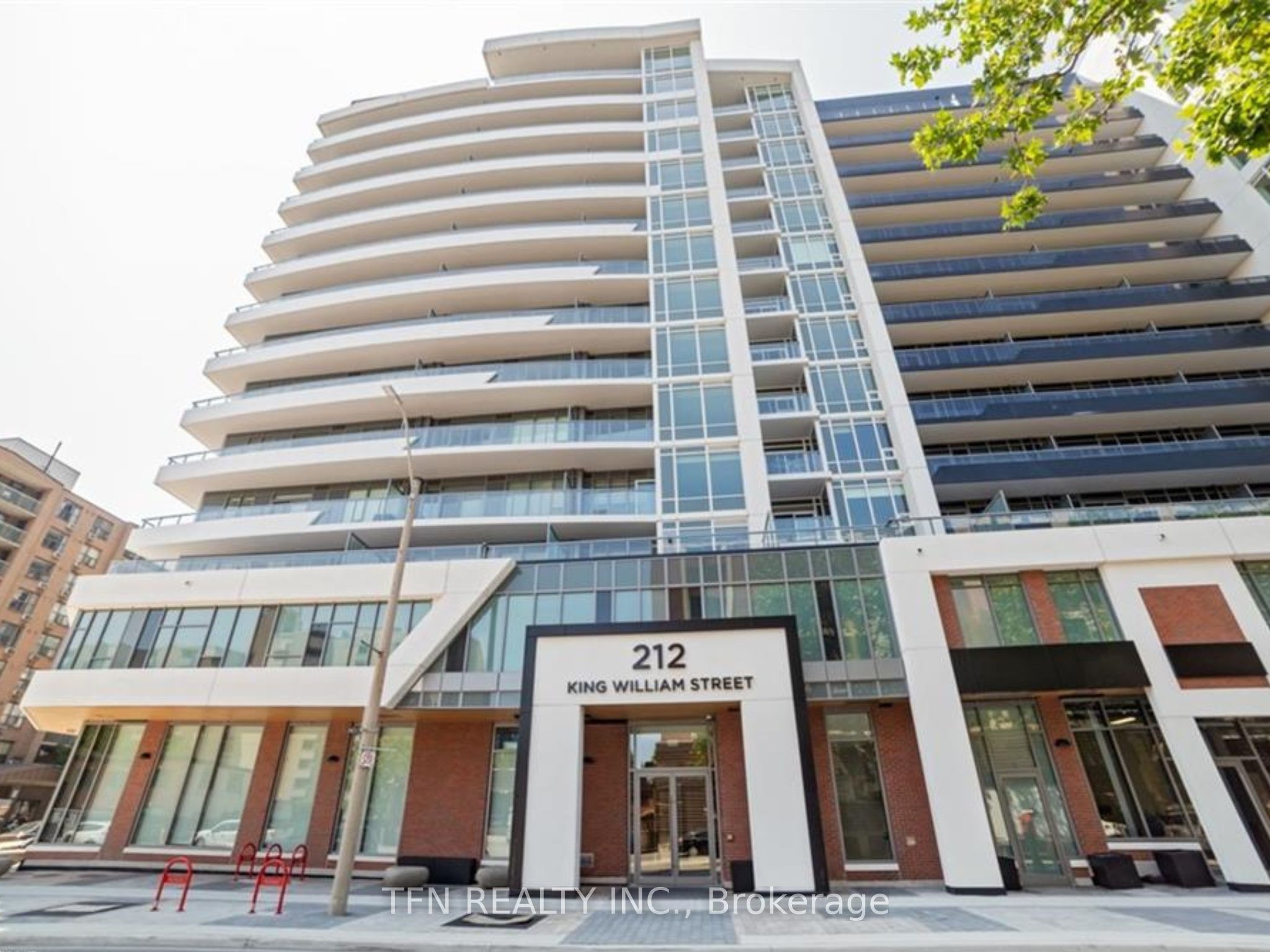 212 King William Street 910, Hamilton, ON L8R 0A7