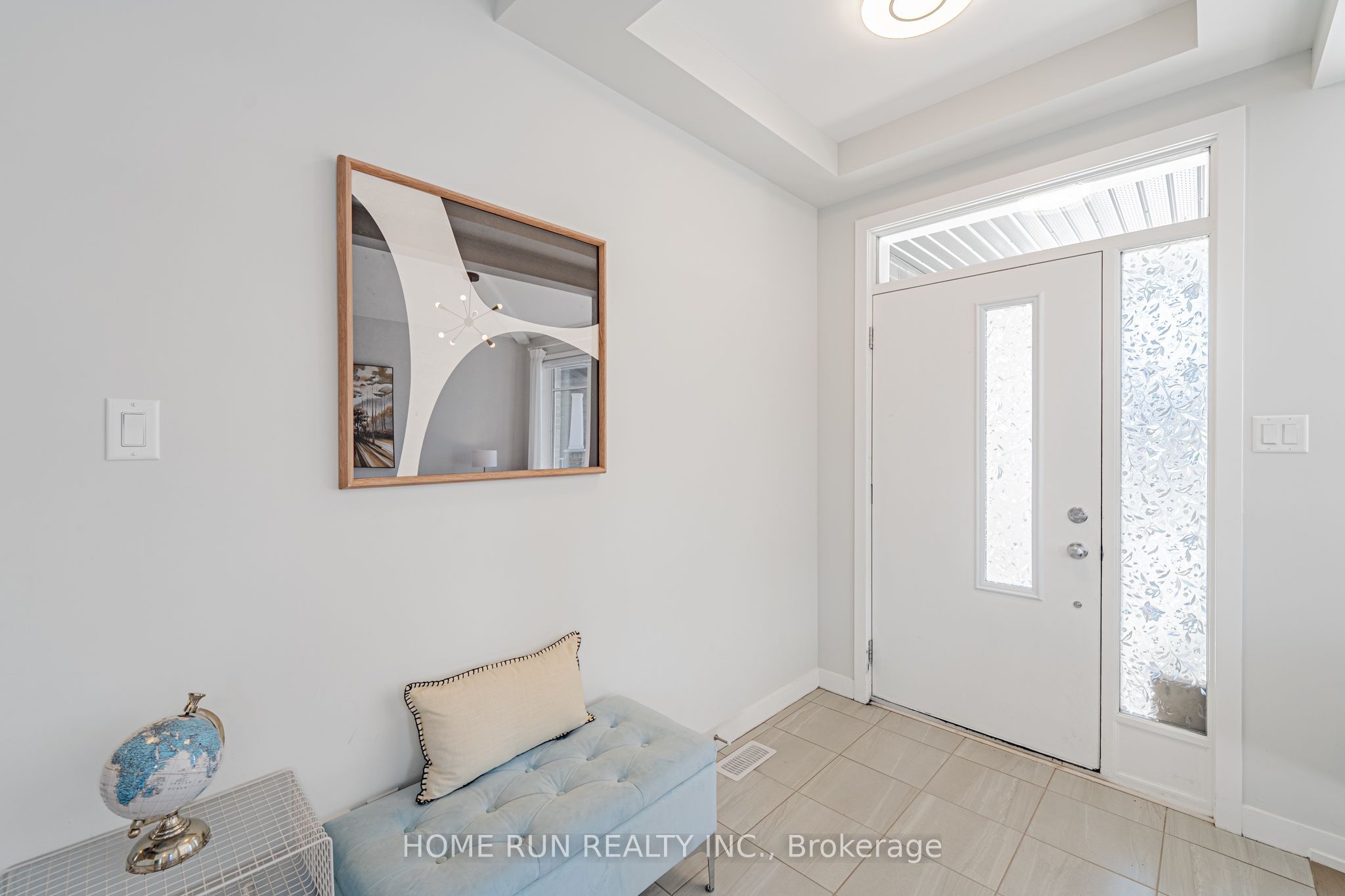 408 Gidran Circle, Kanata, ON K2V 0P5 photo 2