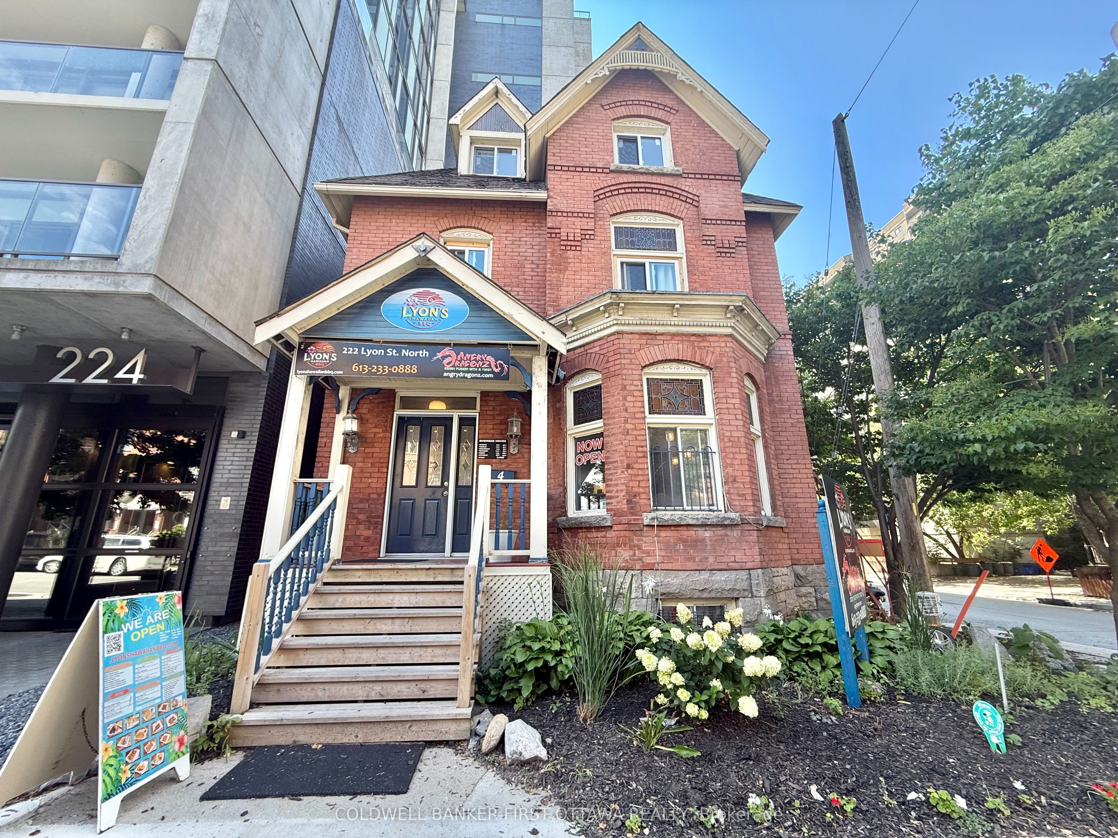 222 Lyon Street N, Ottawa Centre, ON K1R 5V9