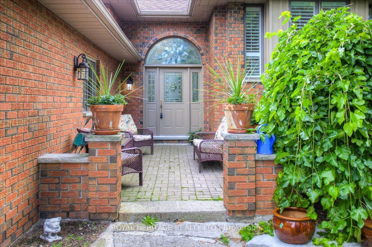 5 GOVERNORS Drive, Kawartha Lakes, ON K0M 1A0 photo 2
