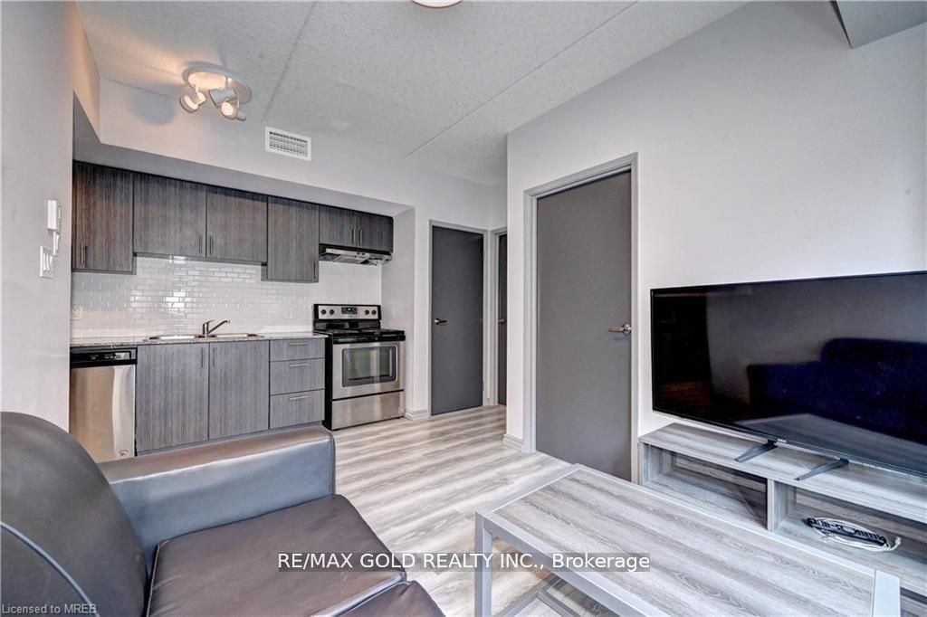 275 Larch Street G304, Waterloo, ON N2L 3R2 photo 5