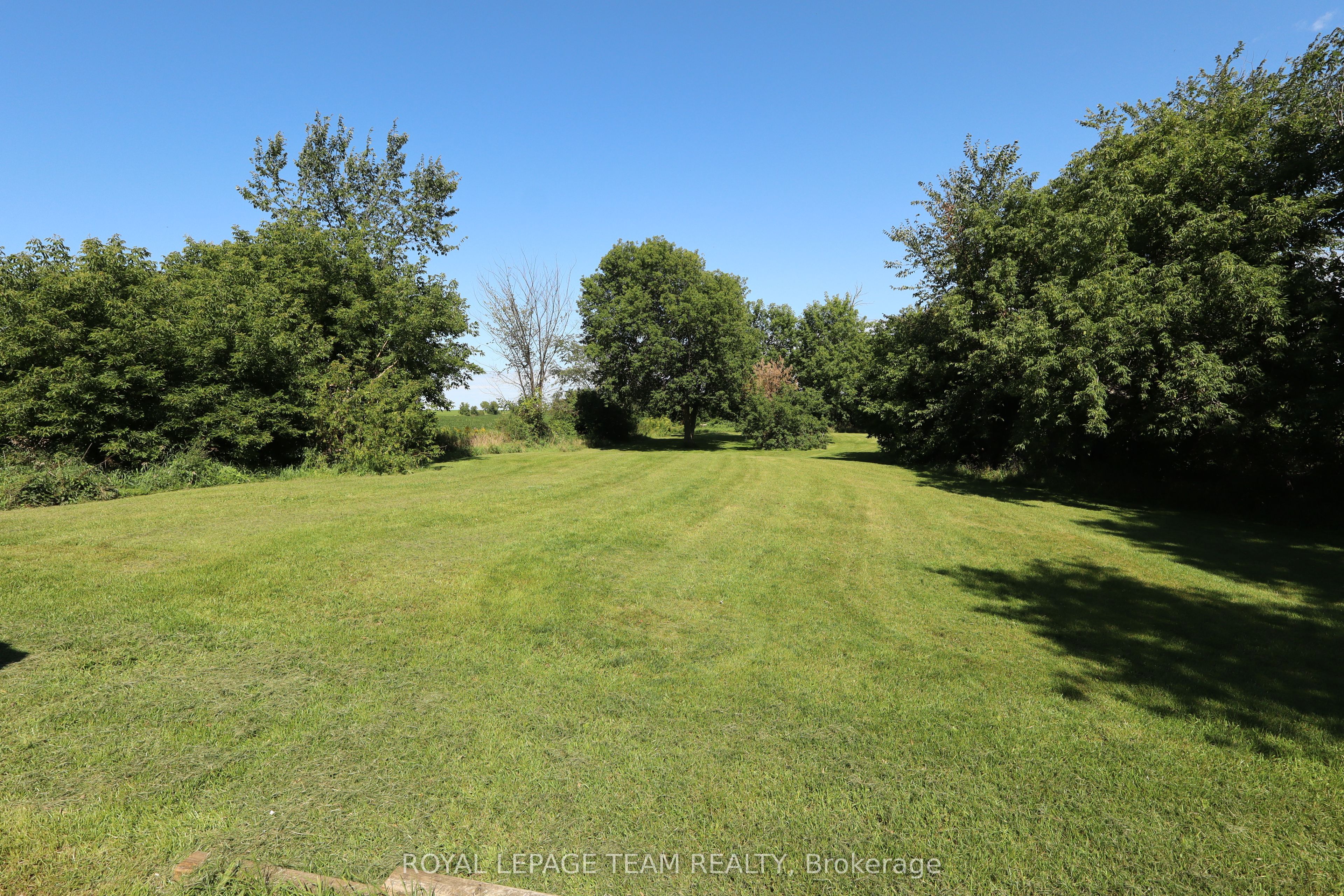 13867 County 13 Road, North Dundas, ON K0A 1R0 photo 2