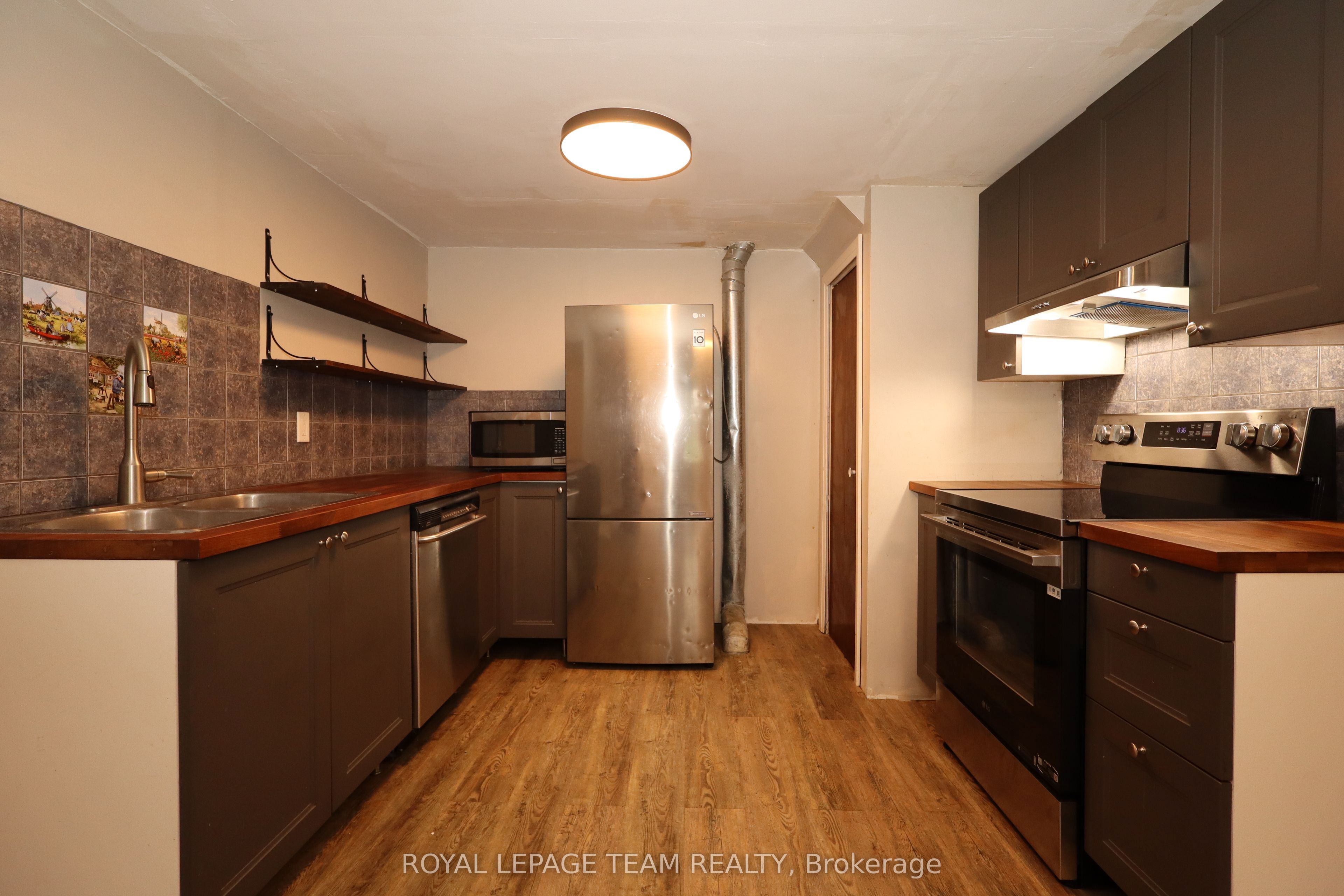 13867 County 13 Road, North Dundas, ON K0A 1R0 photo 5