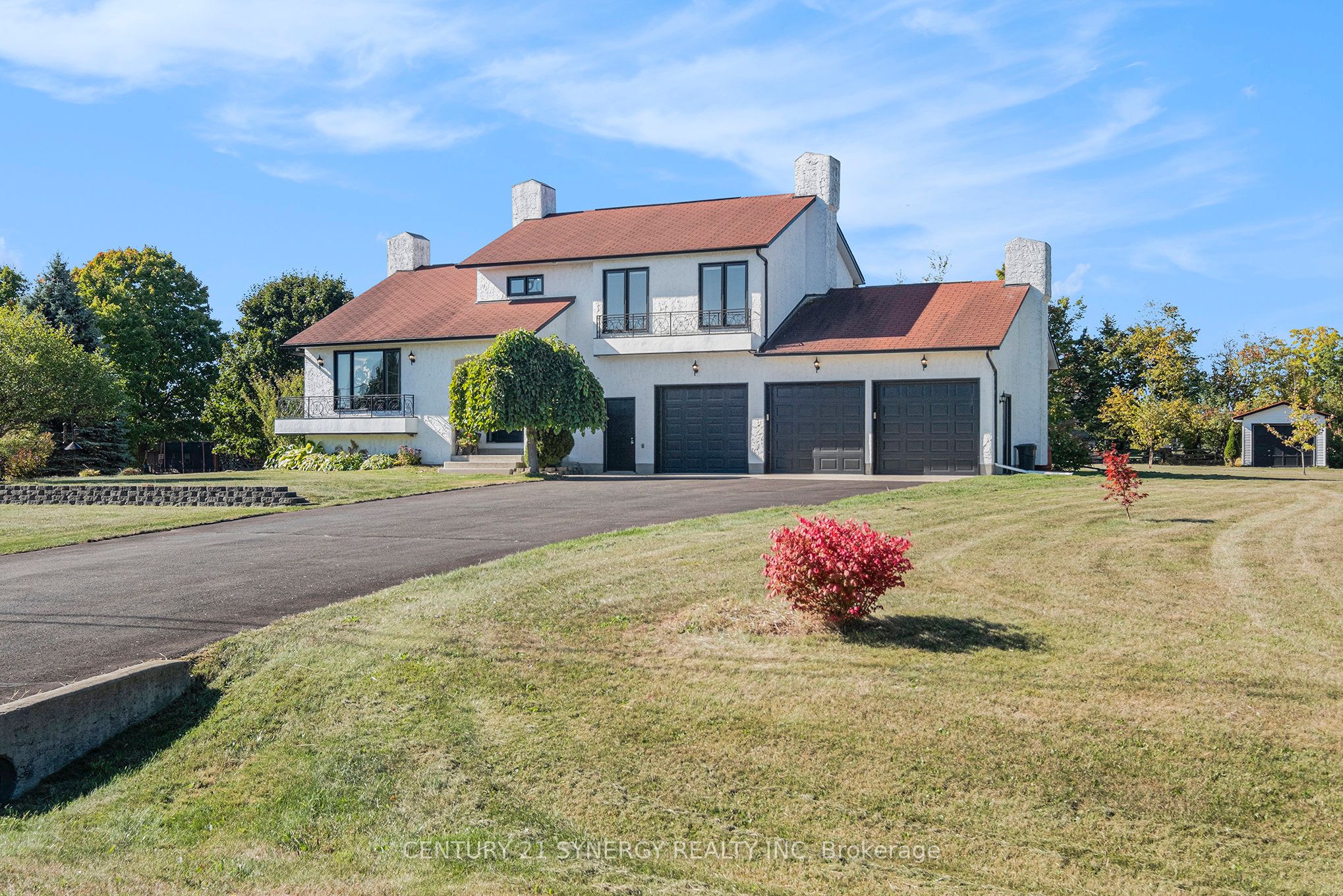 12 Davis Lane, Rideau Lakes, ON K7A 4S5