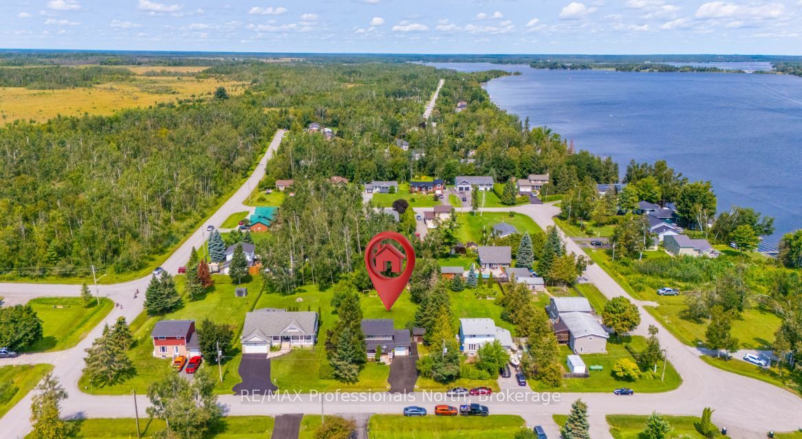 7 Greenwood Crescent, Kawartha Lakes, ON K0M 1B0 photo 2