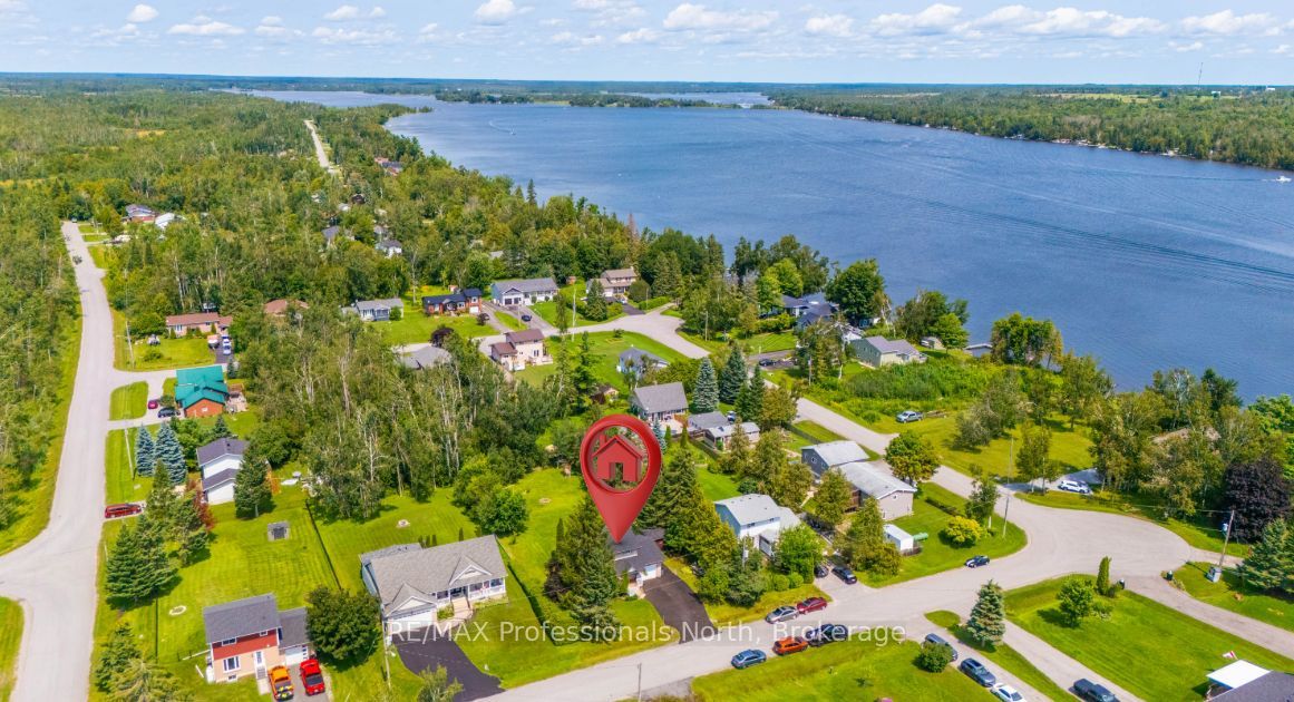 7 Greenwood Crescent, Kawartha Lakes, ON K0M 1B0 photo 3