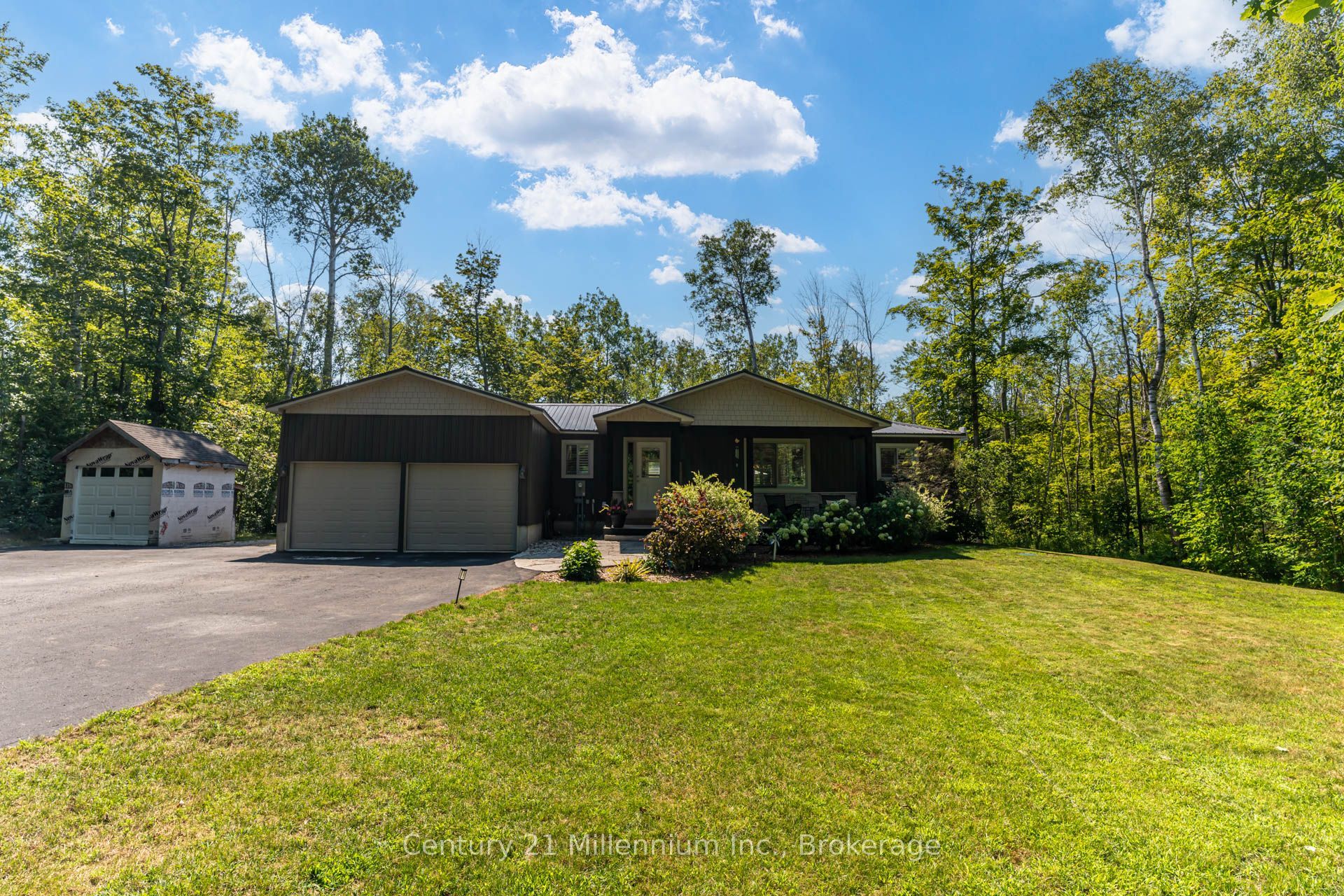 117 Rolling Hills Drive, South Bruce Peninsula, ON N0H 2T0 photo 3
