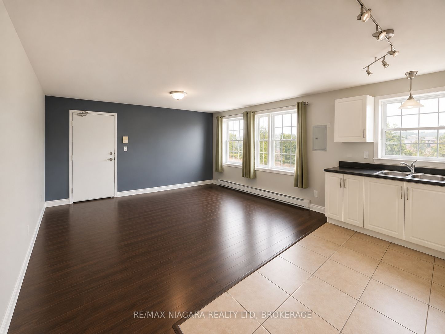 143 Westchester Crescent 5, St. Catharines, ON L2P 2N8 photo 5