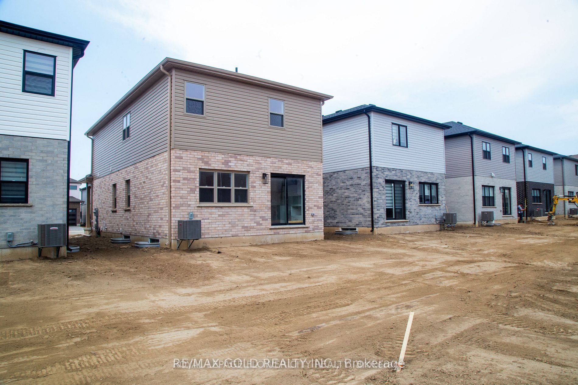174 Byers Street, London South, ON N6L 0E9 photo 5