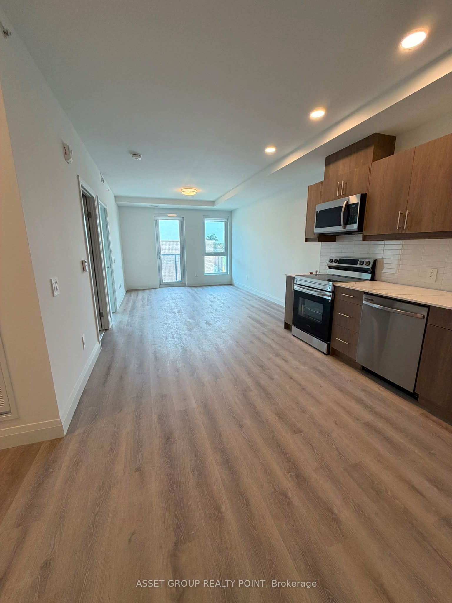 1333 Weber Street E 206, Kitchener, ON N2A 1C2 photo 2