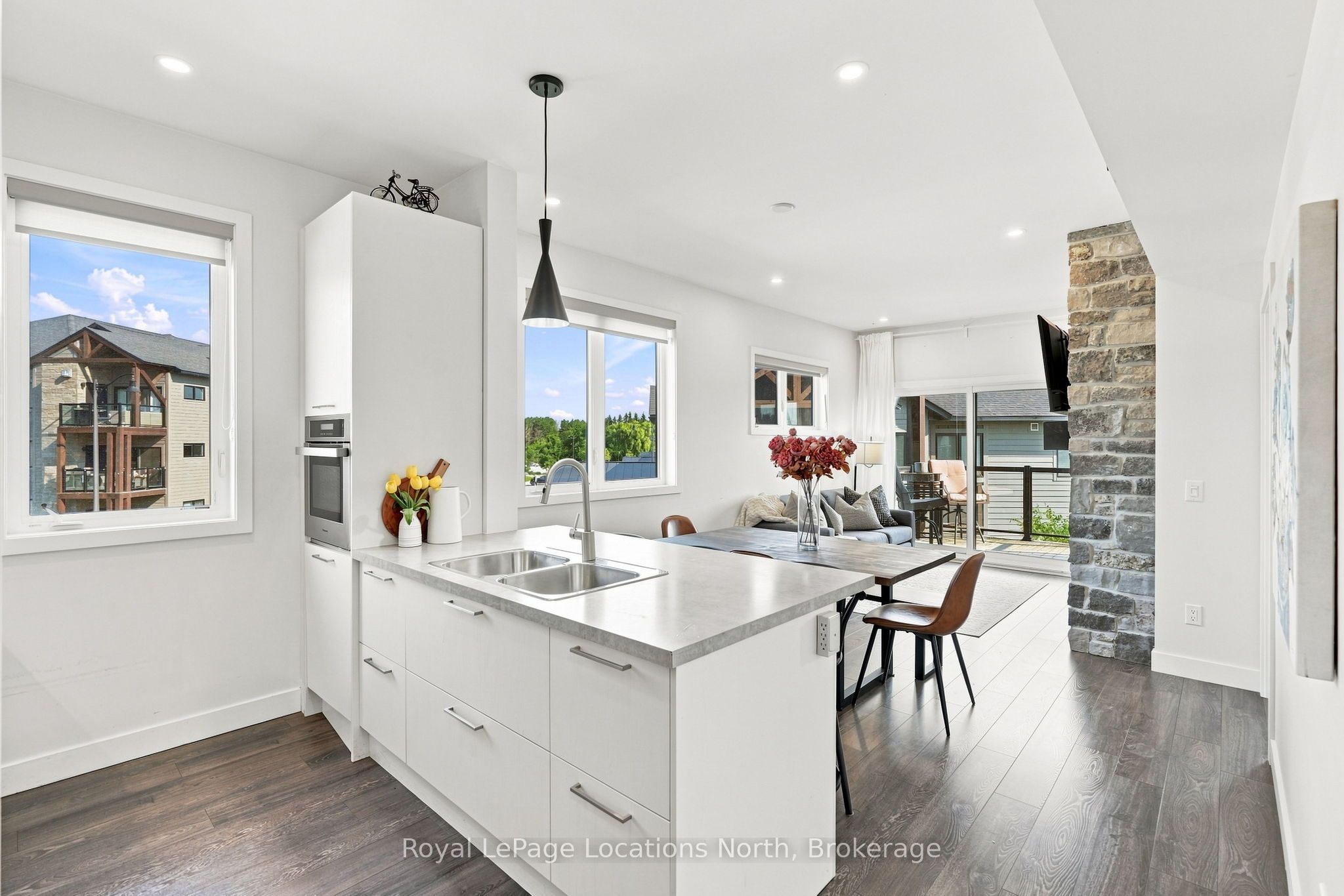 21 Beckwith Lane 206, Blue Mountains, ON L9Y 3B6 photo 5