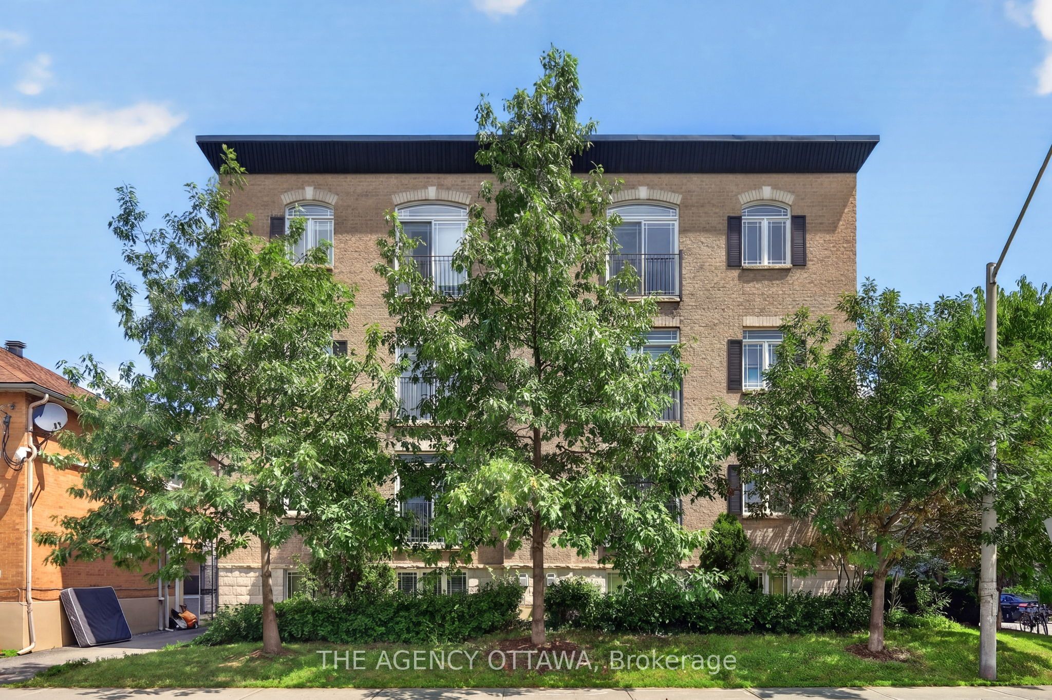 711 Churchill Avenue N 203, Westboro - Hampton Park, ON K1Z 7J9 photo 3
