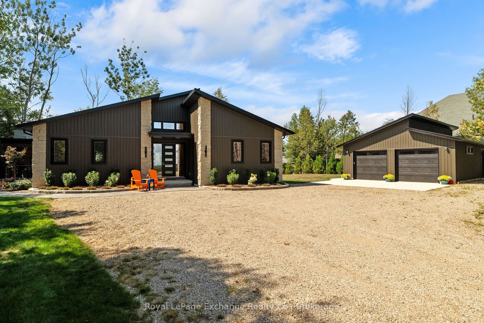 84543 Ridge Drive, Ashfield-Colborne-Wawanosh, ON N7A 3X9 photo 2