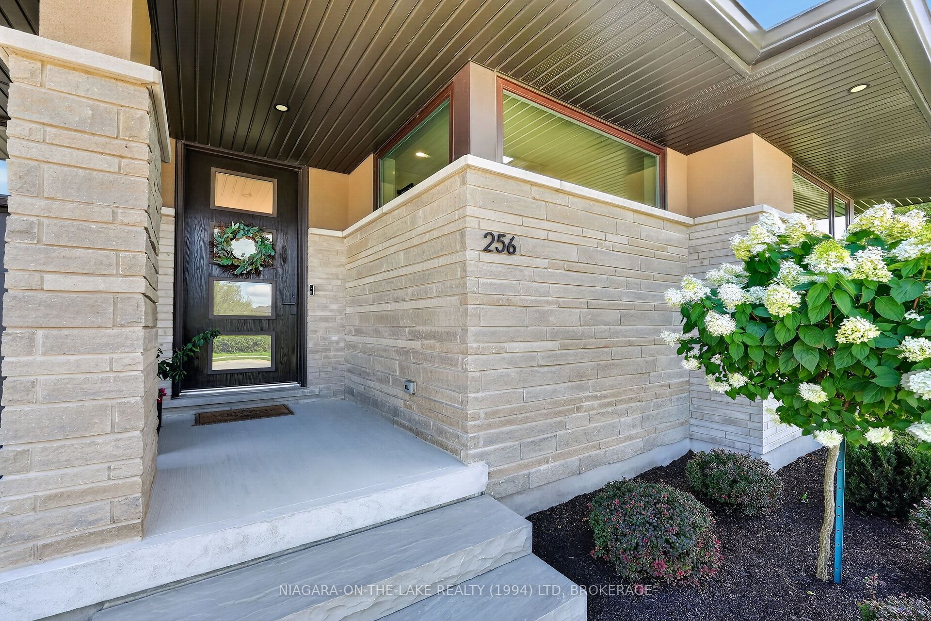256 Clare Avenue, Welland, ON L3C 7M7 photo 3