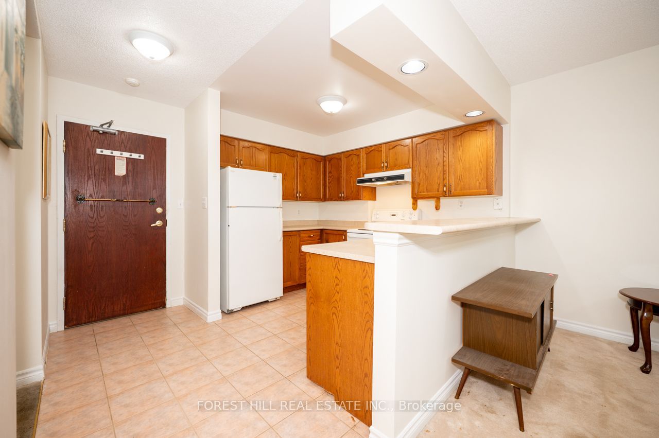 262 Dundas Street E 102, Hamilton, ON L9B 1A9 photo 3