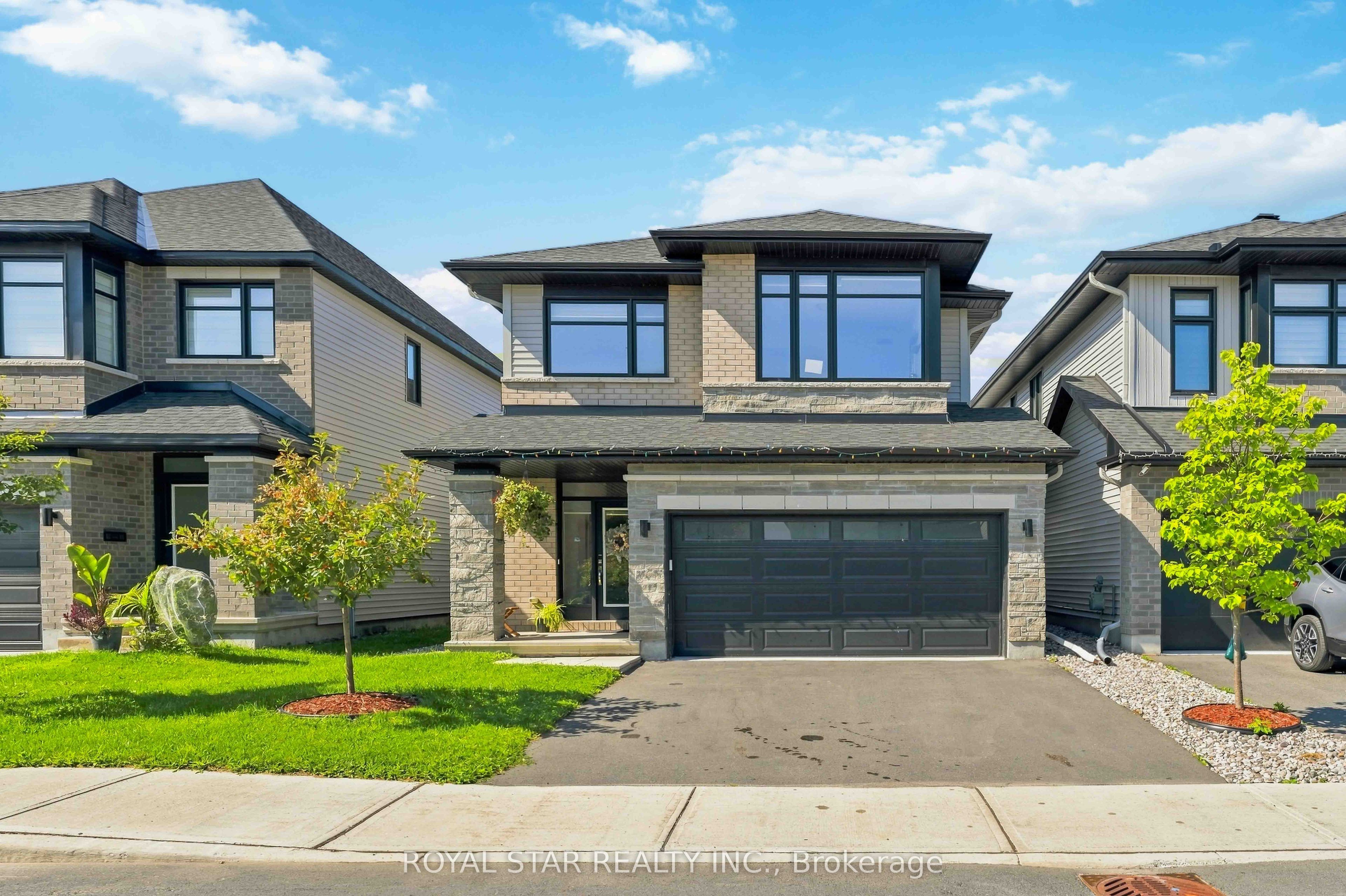 240 Dagenham Street, Stittsville - Munster - Richmond, ON K2S 2X8