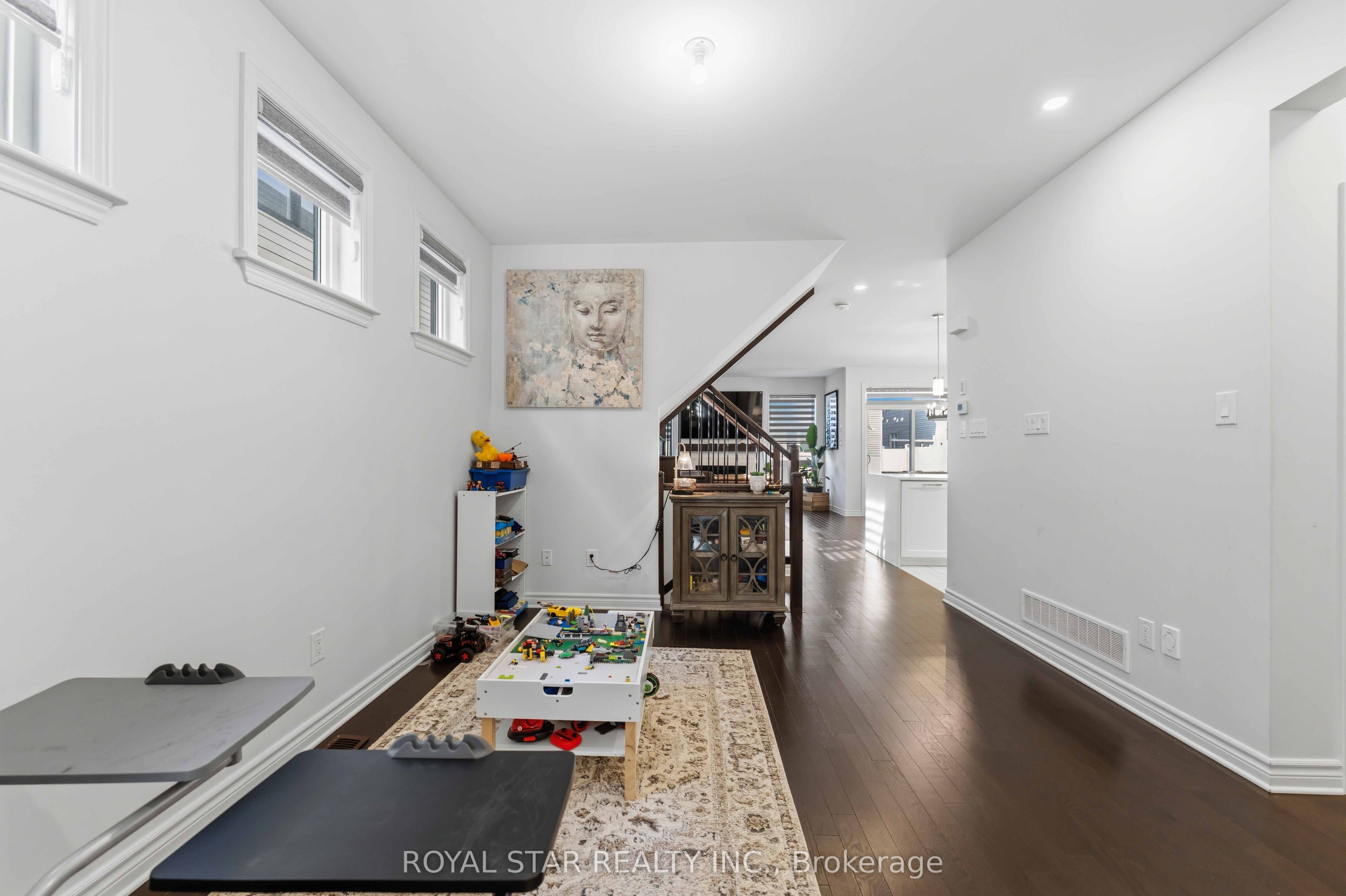240 Dagenham Street, Stittsville - Munster - Richmond, ON K2S 2X8 photo 5