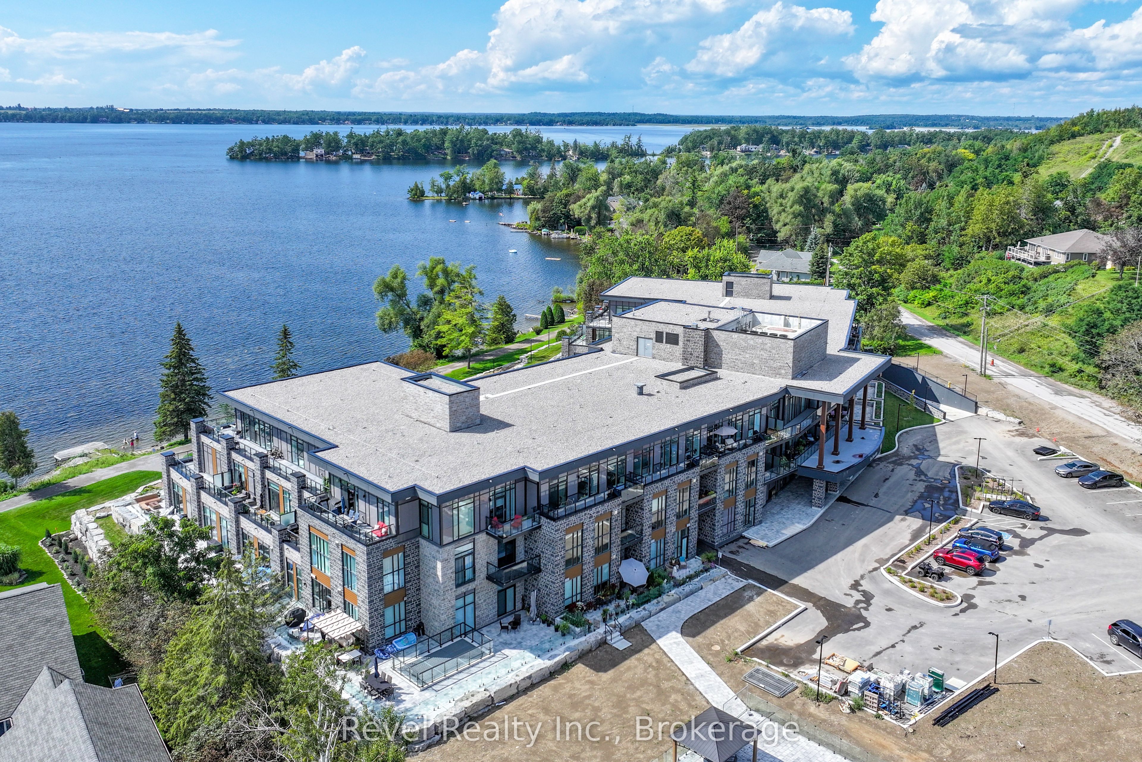 99 Louisa Street 221, Kawartha Lakes, ON K0M 1N0 photo 5