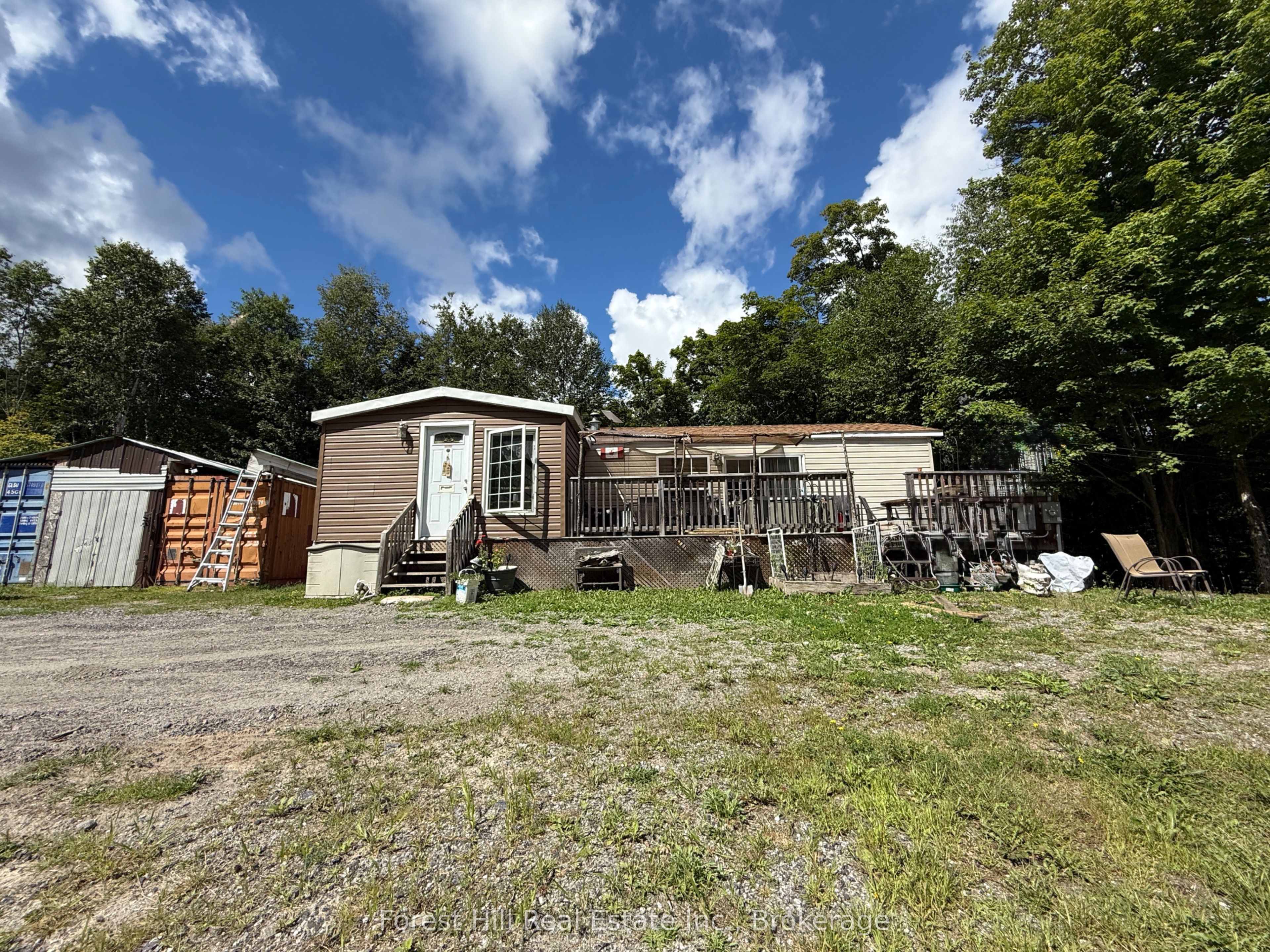 10415 522 Highway, Parry Sound Remote Area, ON P0H 1A0 photo 2