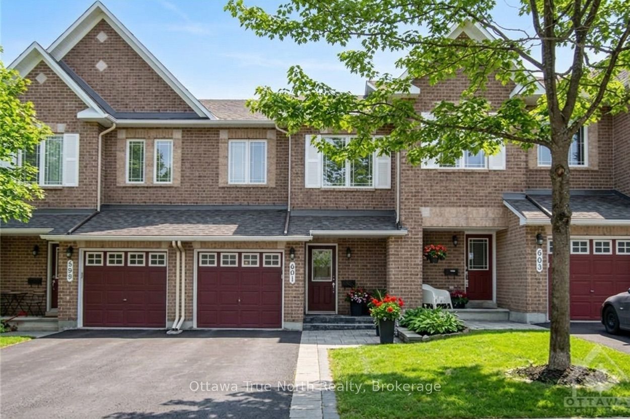 601 Malkowski Street, Kanata, ON K2K 0B4