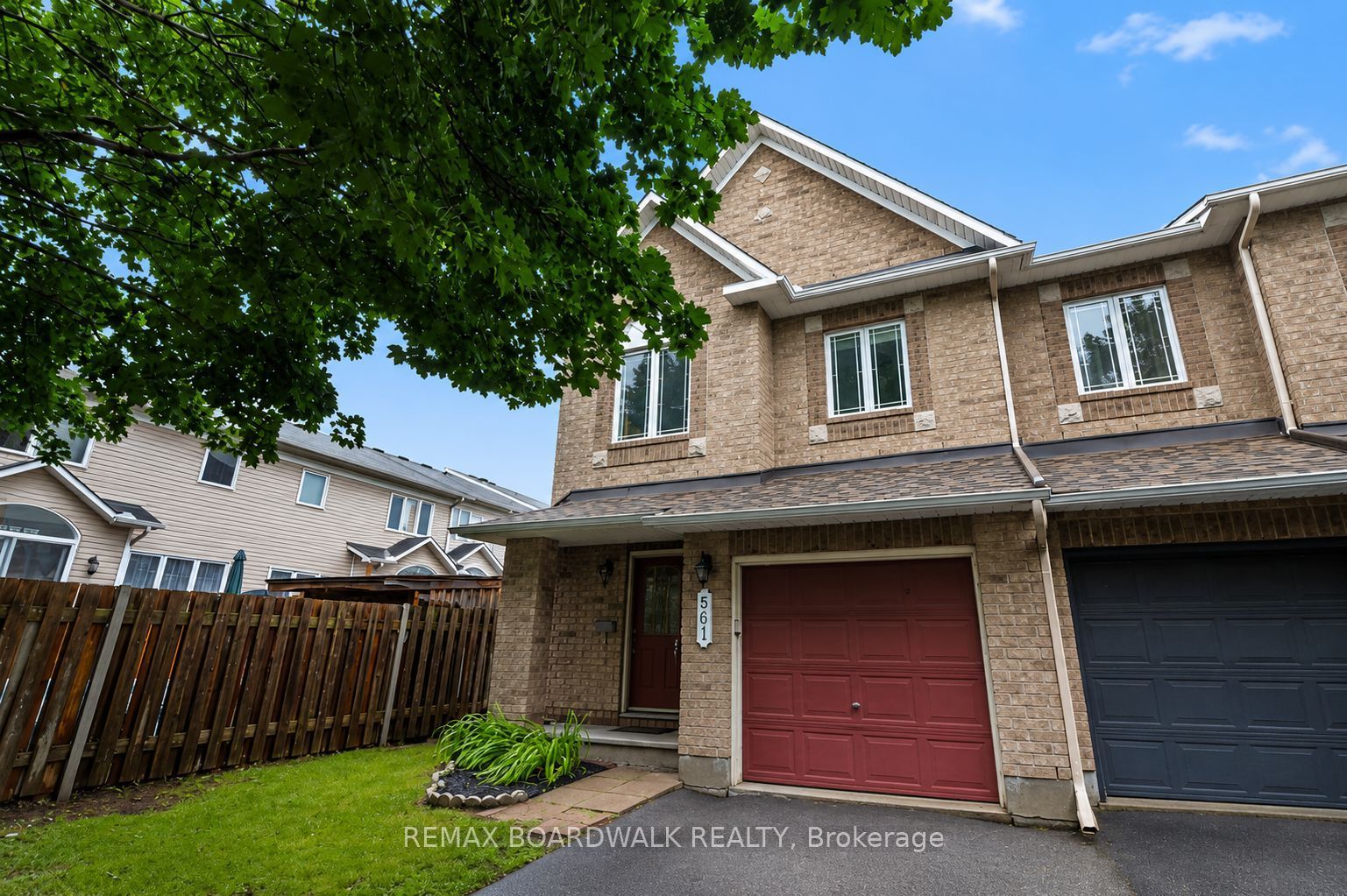 561 AQUAVIEW Drive, Orleans - Cumberland and Area, ON K4A 4V4 photo 3