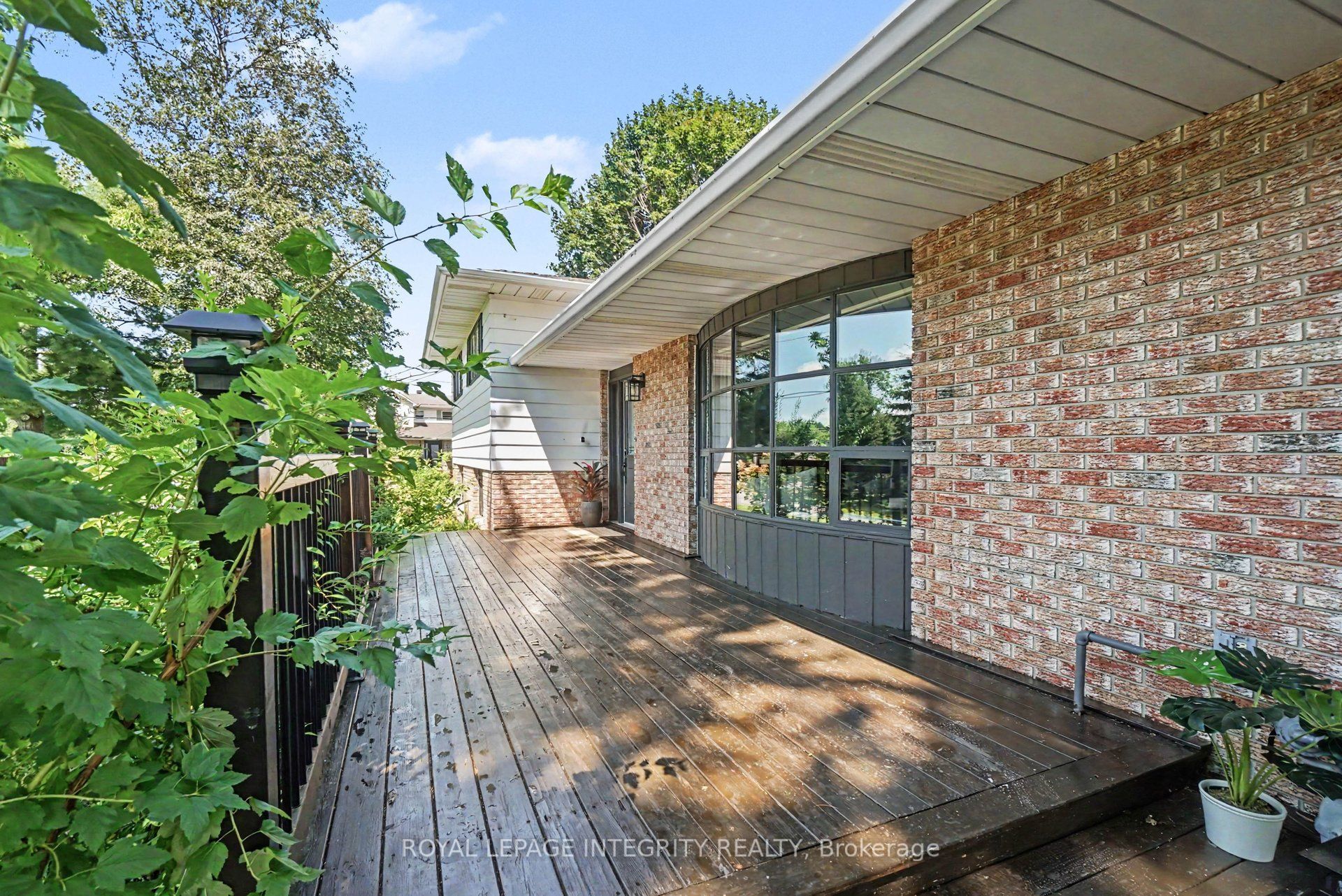 92 Lennox Street S, Stittsville - Munster - Richmond, ON K0A 2Z0 photo 4