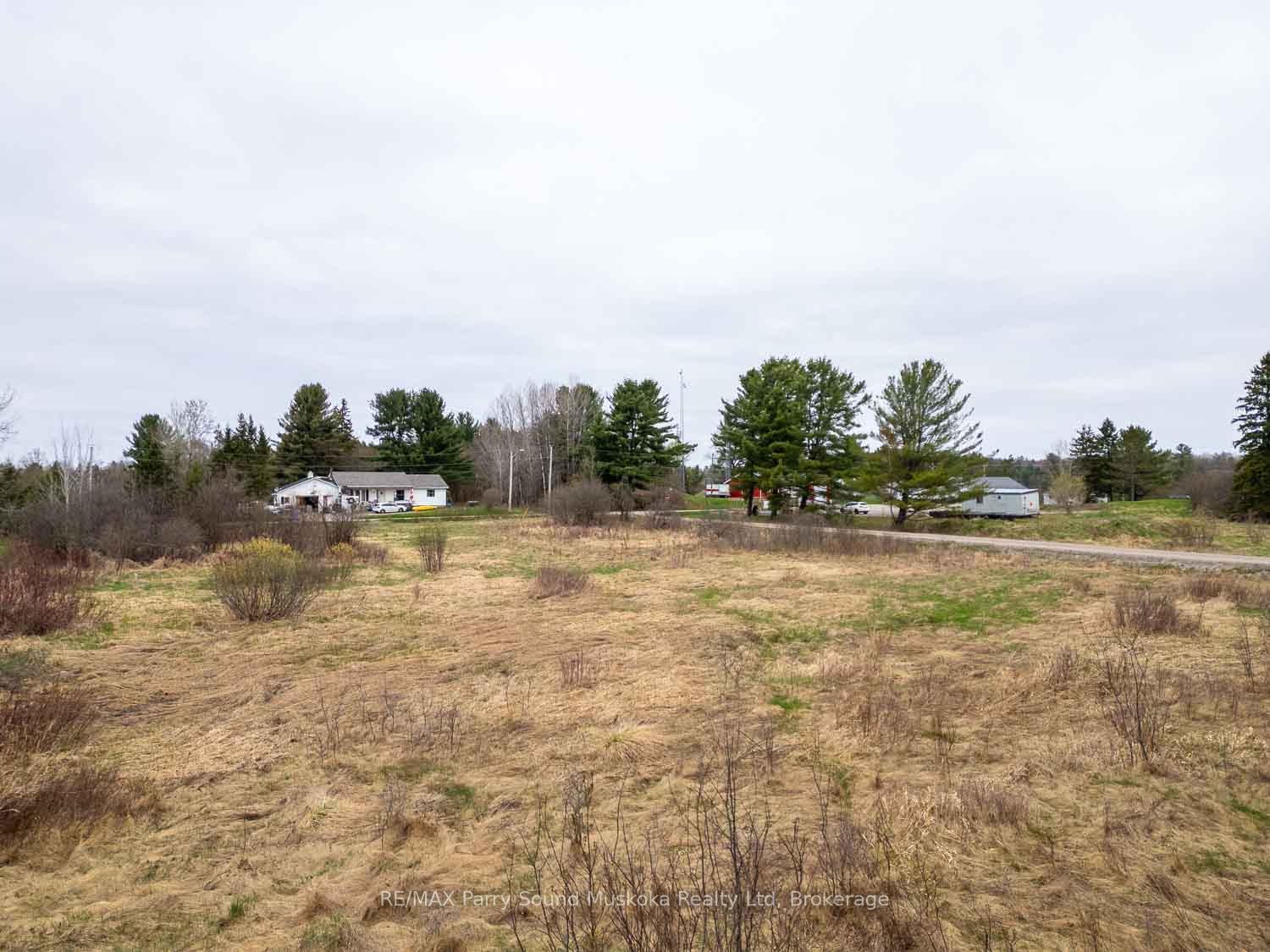 00 King Street, Magnetawan, ON P0A 1P0 photo 3