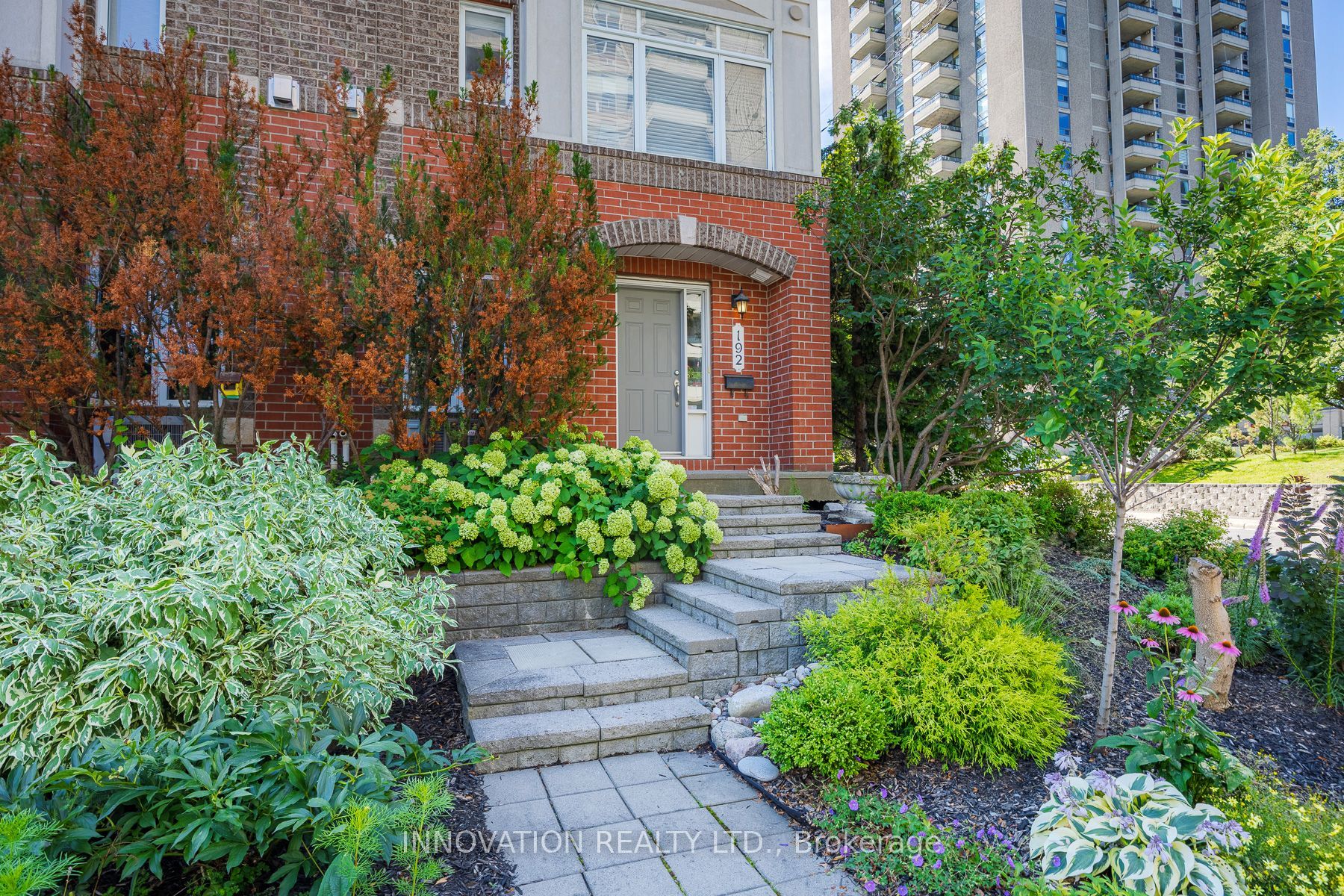 192 Clearview Avenue, Westboro - Hampton Park, ON K1Z 1B8 photo 4