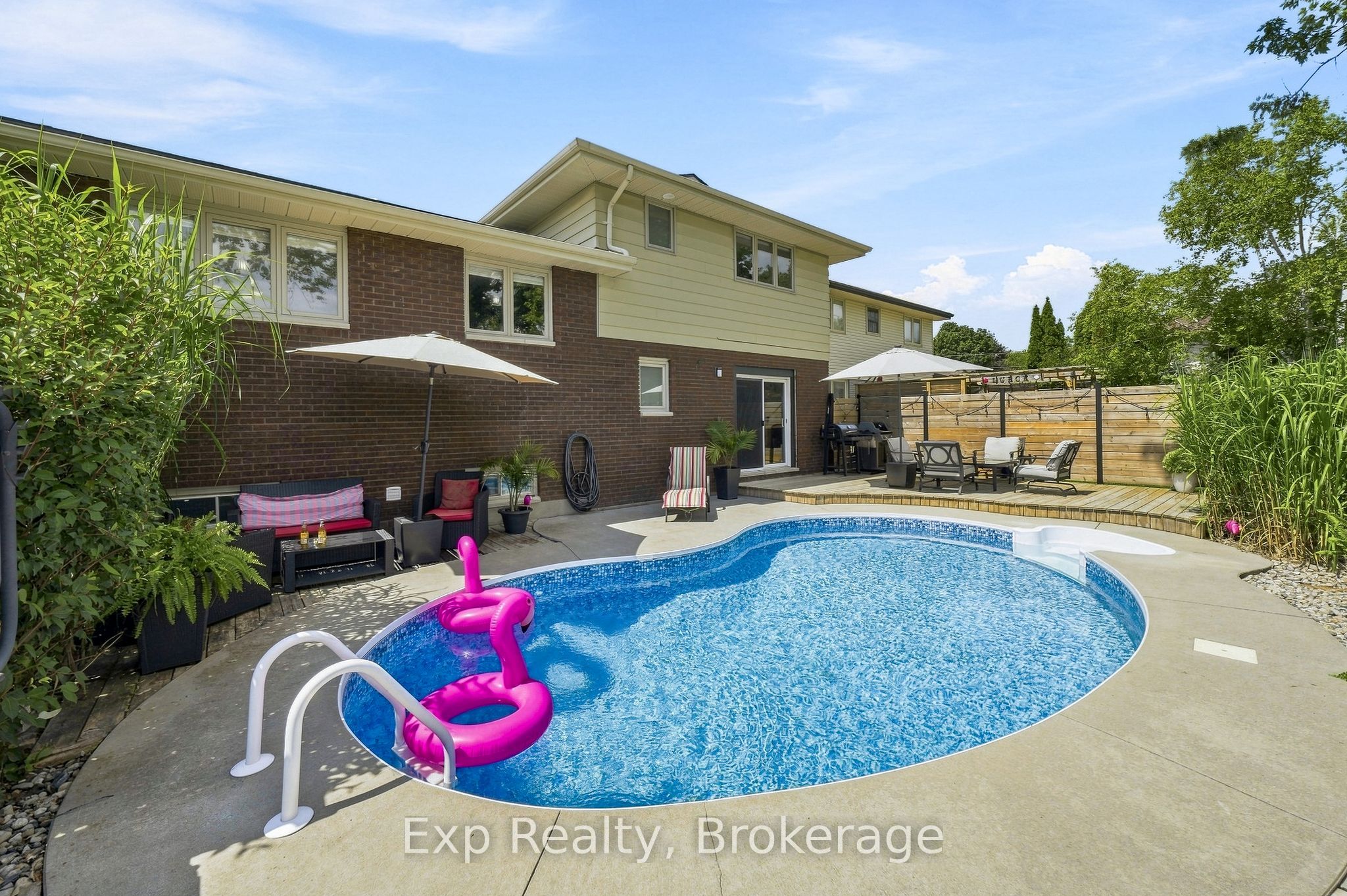 36 Kensington Crescent, Belleville, ON K8P 4T3 photo 2