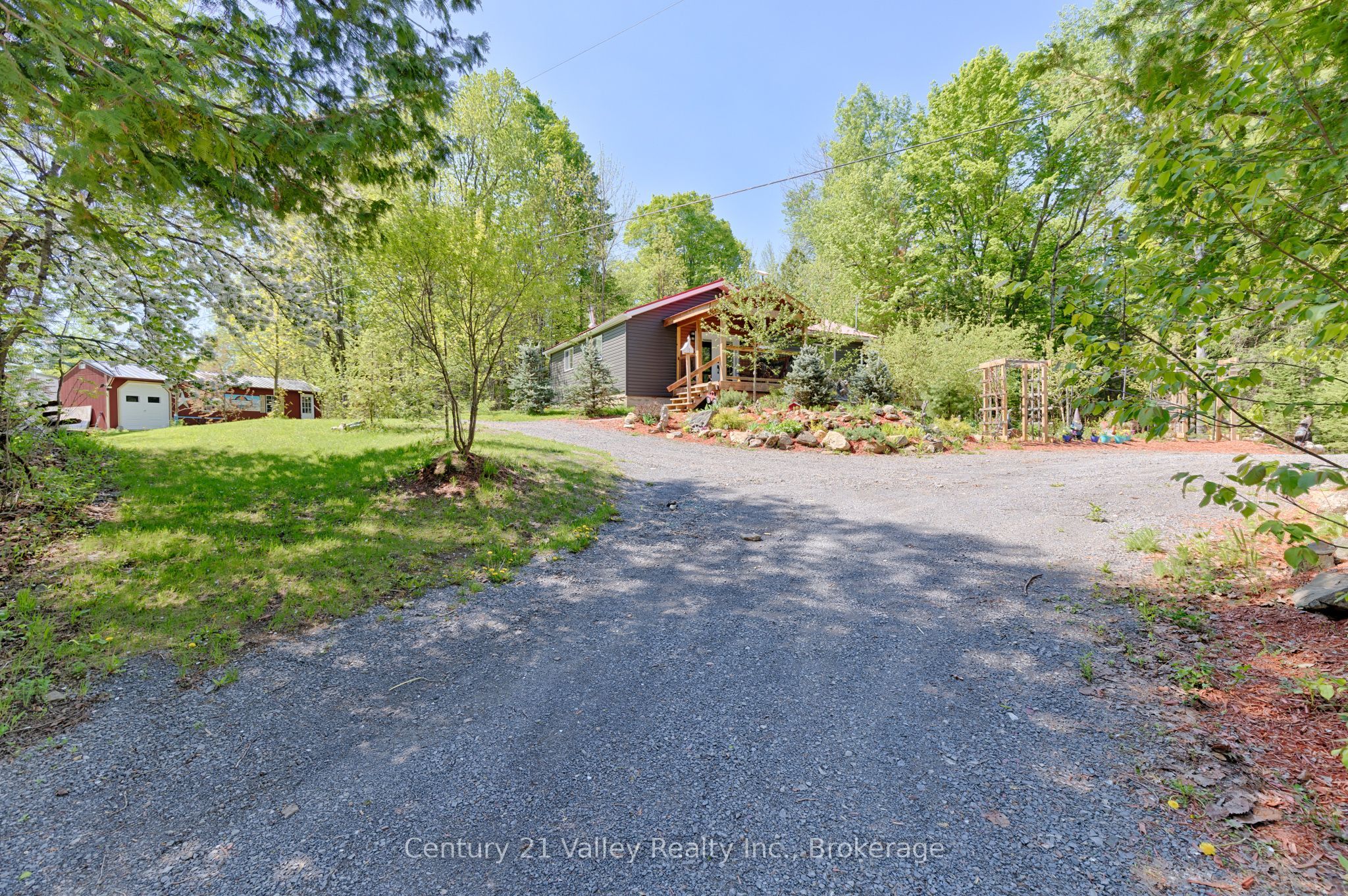 593 Inglis Road, Greater Madawaska, ON K7V 3Z9 photo 2