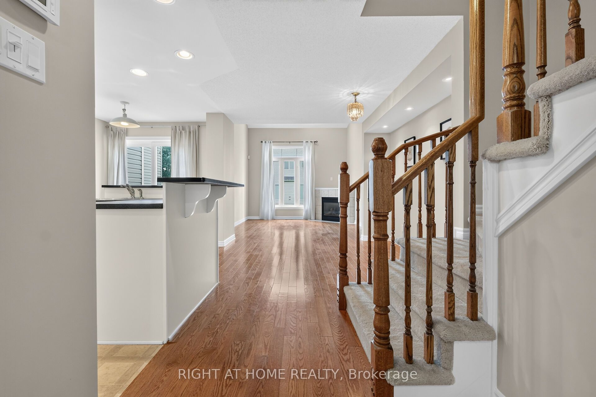 2022 Melette Crescent, Orleans - Cumberland and Area, ON K4A 4X1 photo 5