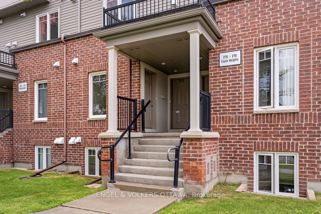 270 Espin Heights, Barrhaven, ON K2J 0Y8 photo 3