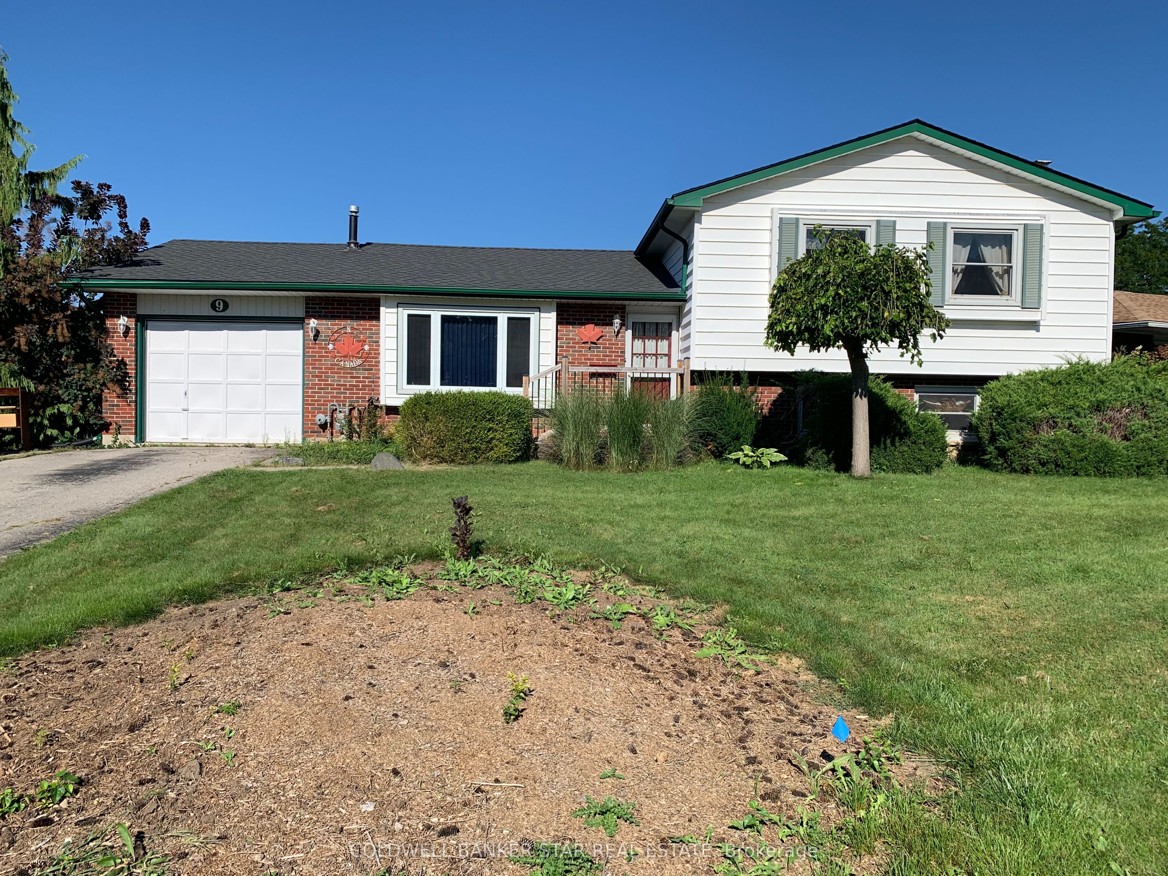 9 Lakeview Circle, St. Thomas, ON N5P 4B3 photo 2
