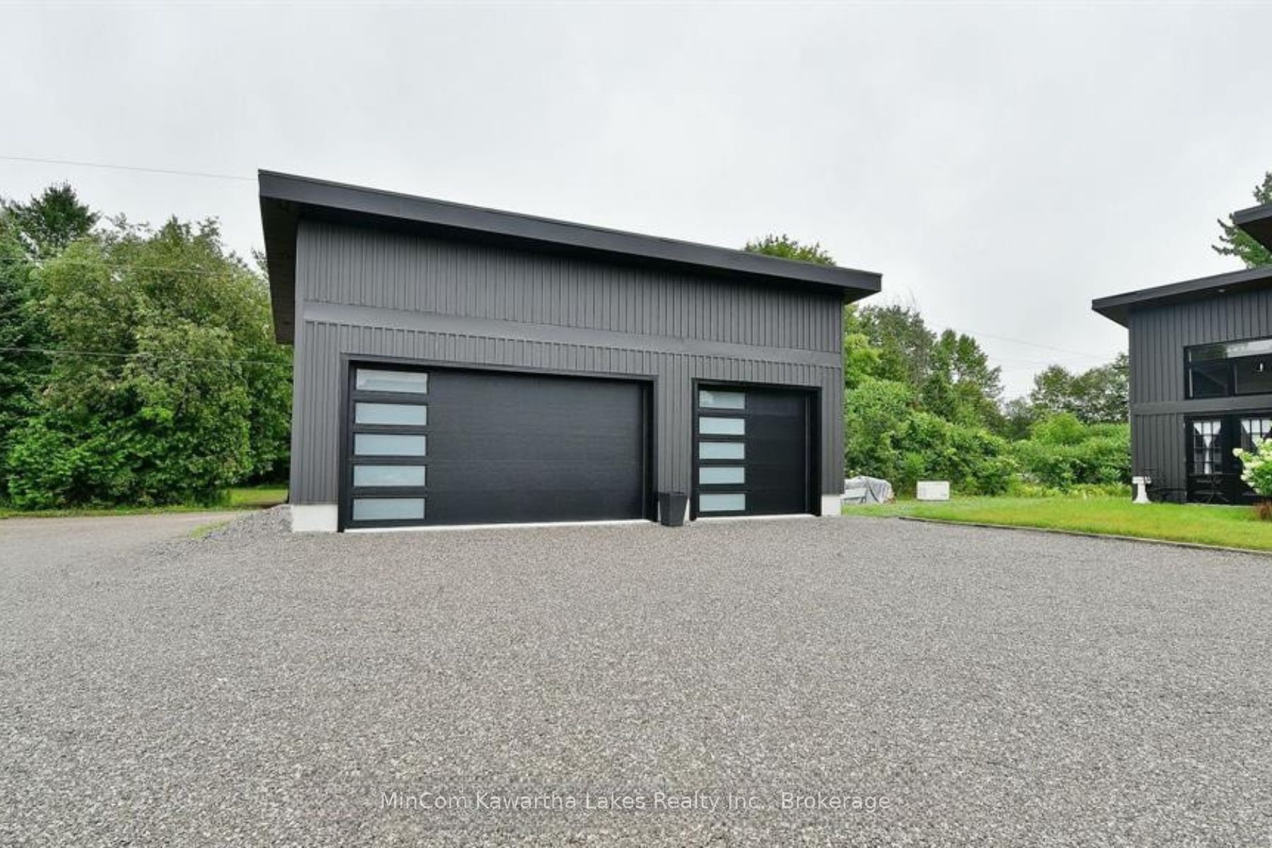 9 Hunts Line Road, Trent Lakes, ON K0L 1J0 photo 3