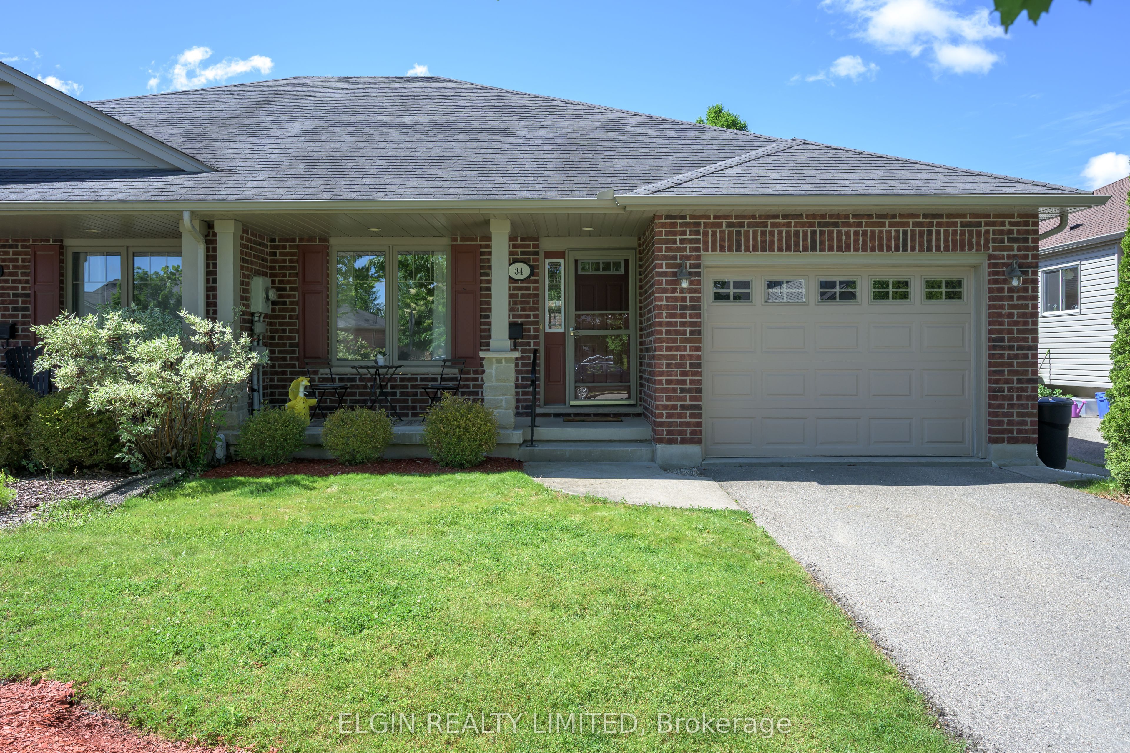 34 Pear Tree Avenue, St. Thomas, ON N5R 0B5 photo 2