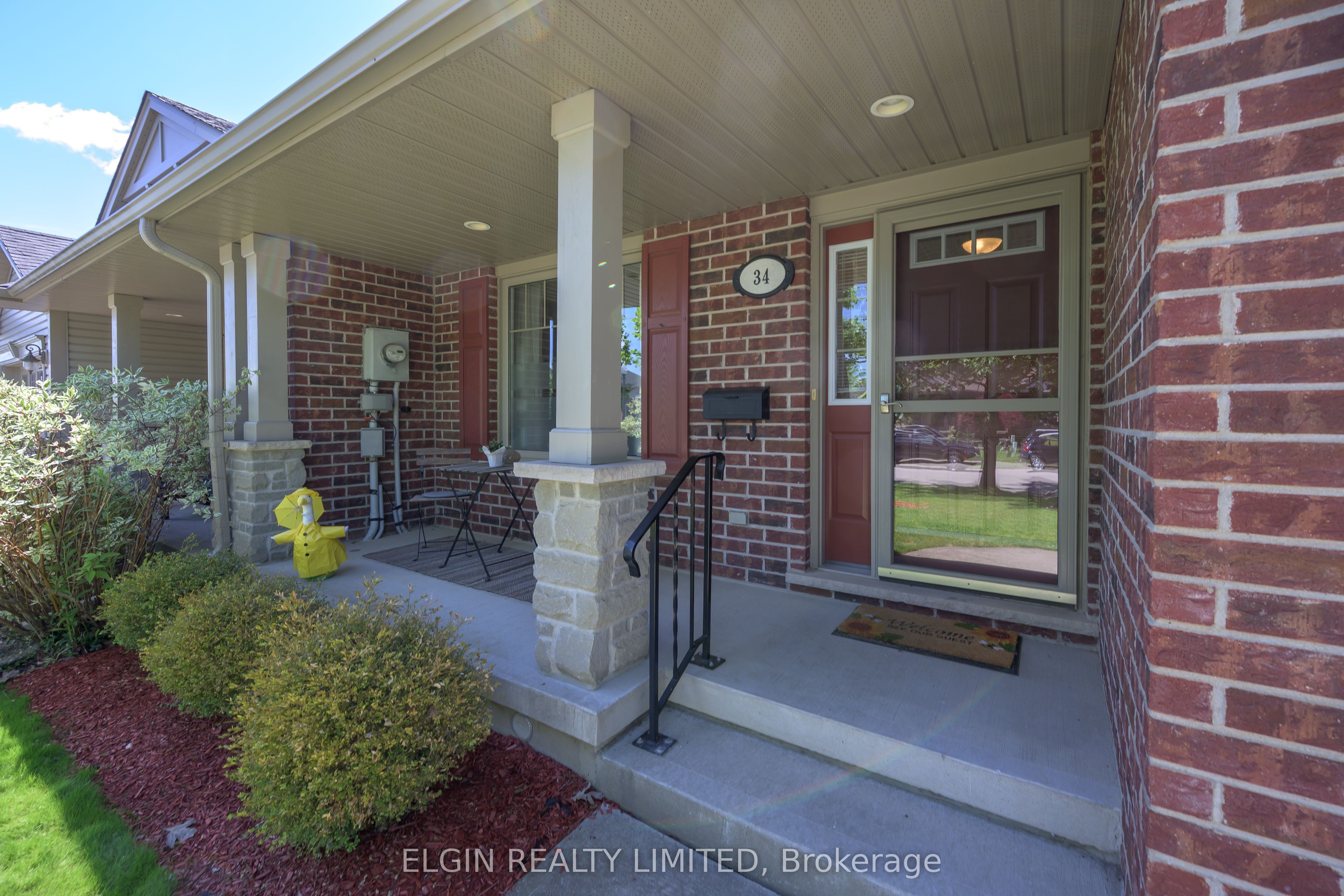 34 Pear Tree Avenue, St. Thomas, ON N5R 0B5 photo 3
