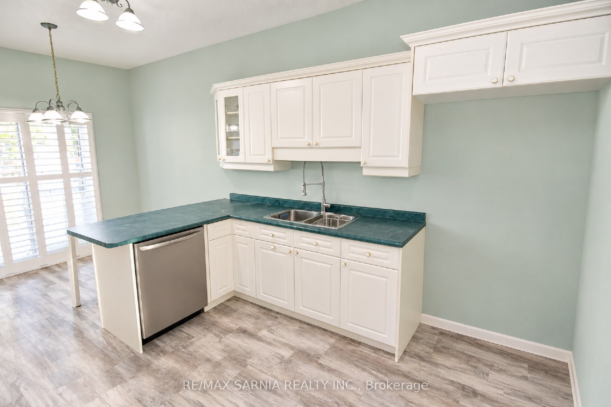 154 Semenyn Avenue 27, Chatham-Kent, ON N7L 3S1 photo 3