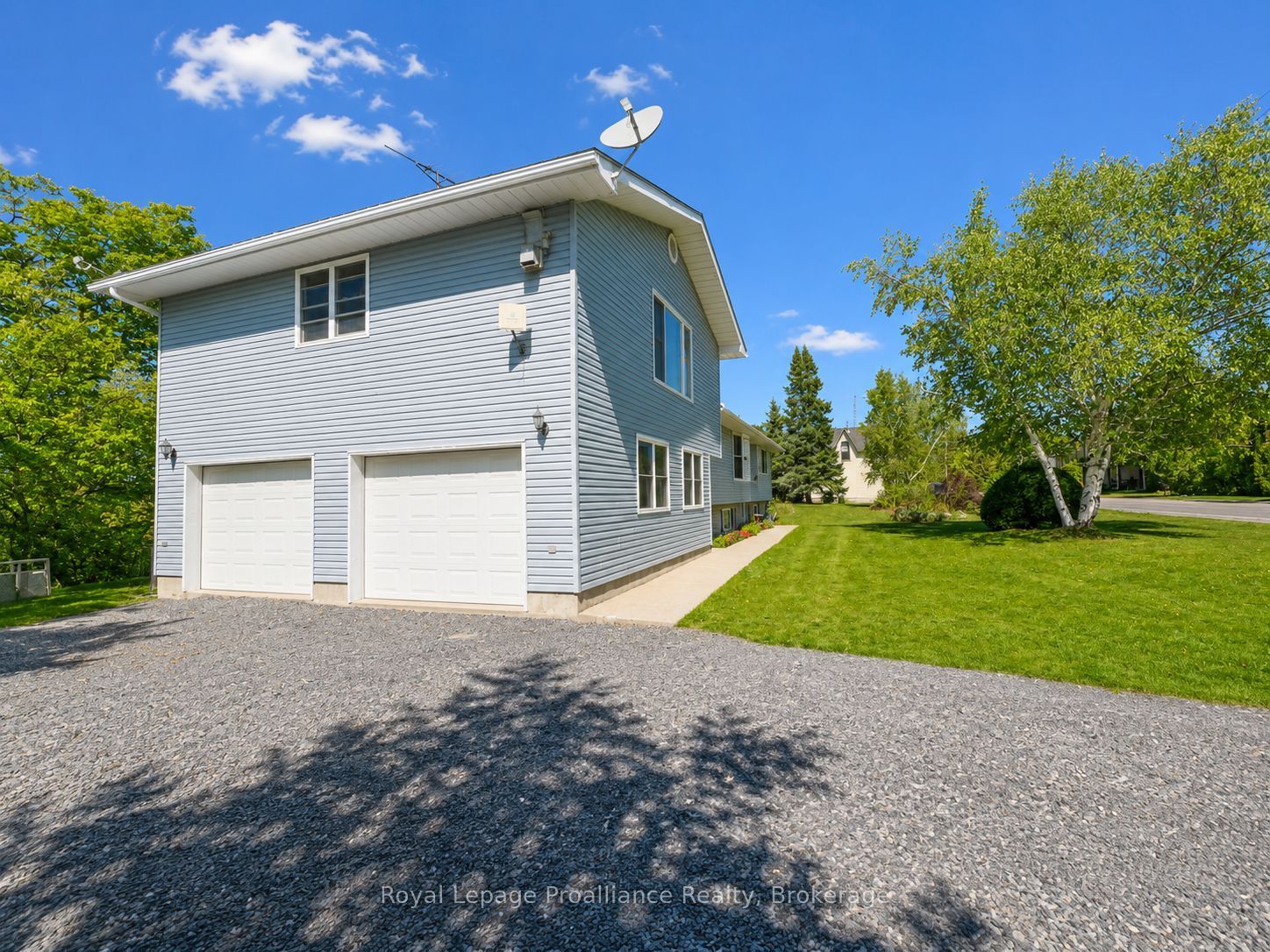 444 County Road 19, Prince Edward County, ON K0K 1A0 photo 2