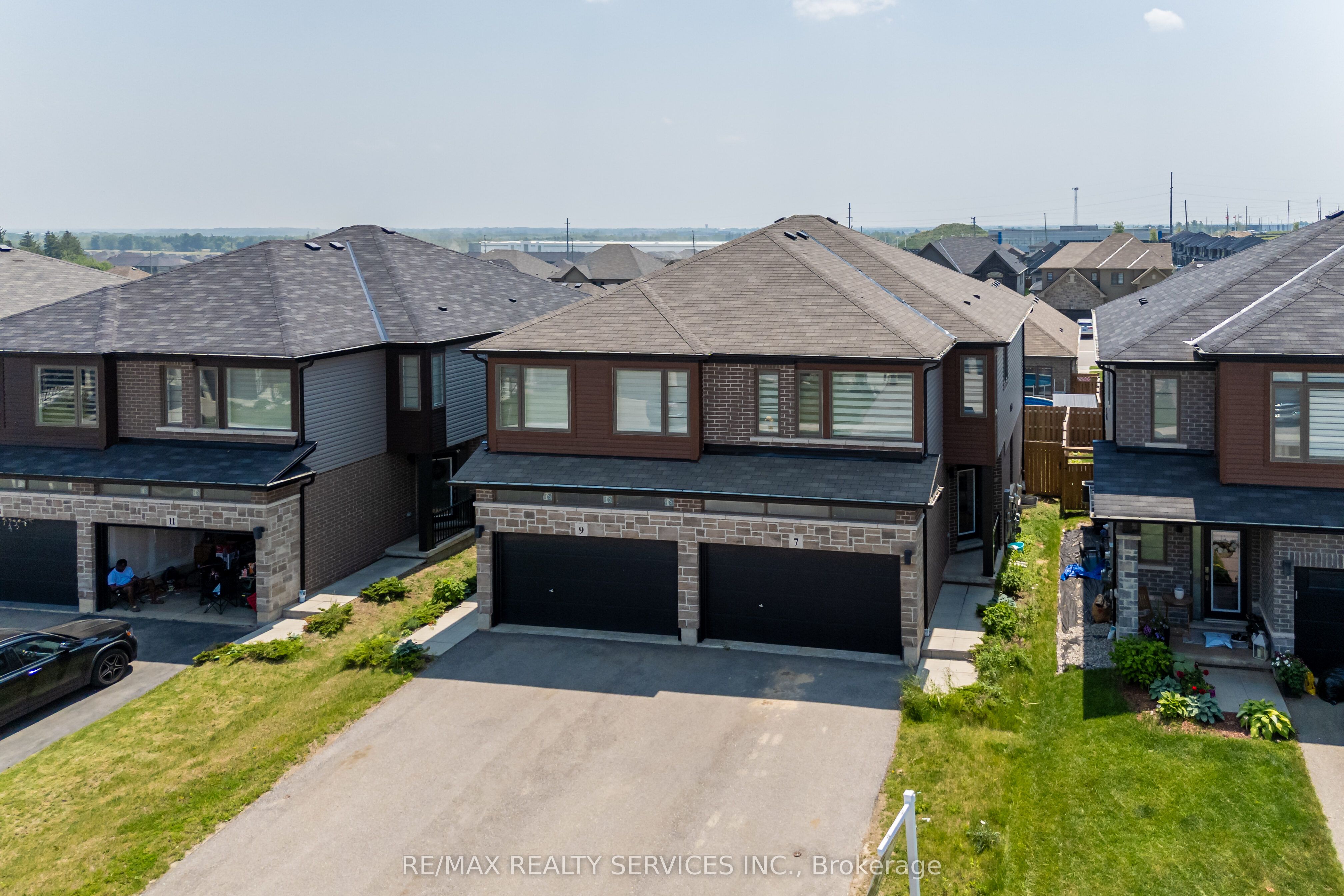 7 Baker Lane, Brant, ON N3L 0K3 photo 3