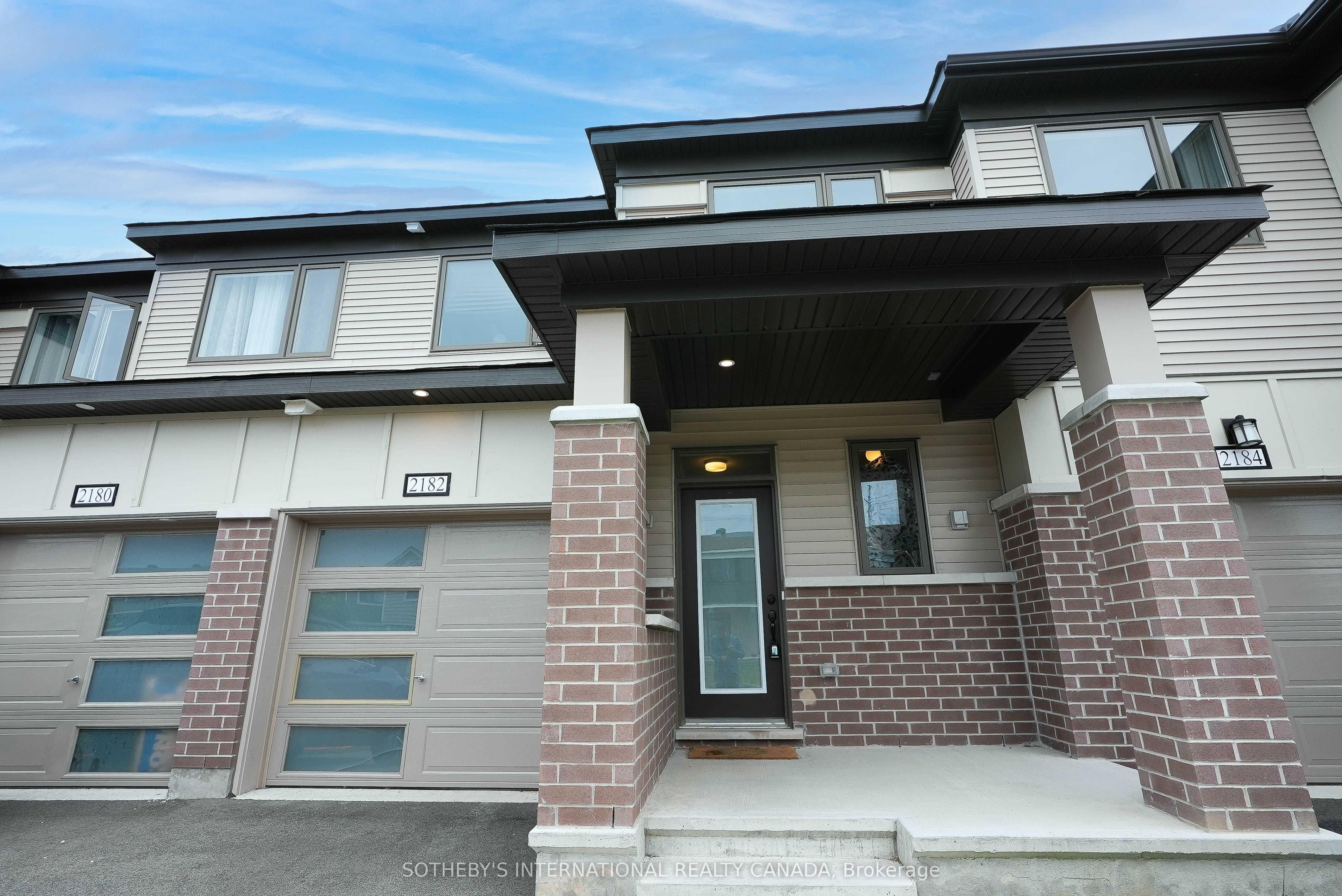 2182 Winsome Terrace, Orleans - Cumberland and Area, ON K4A 5M9